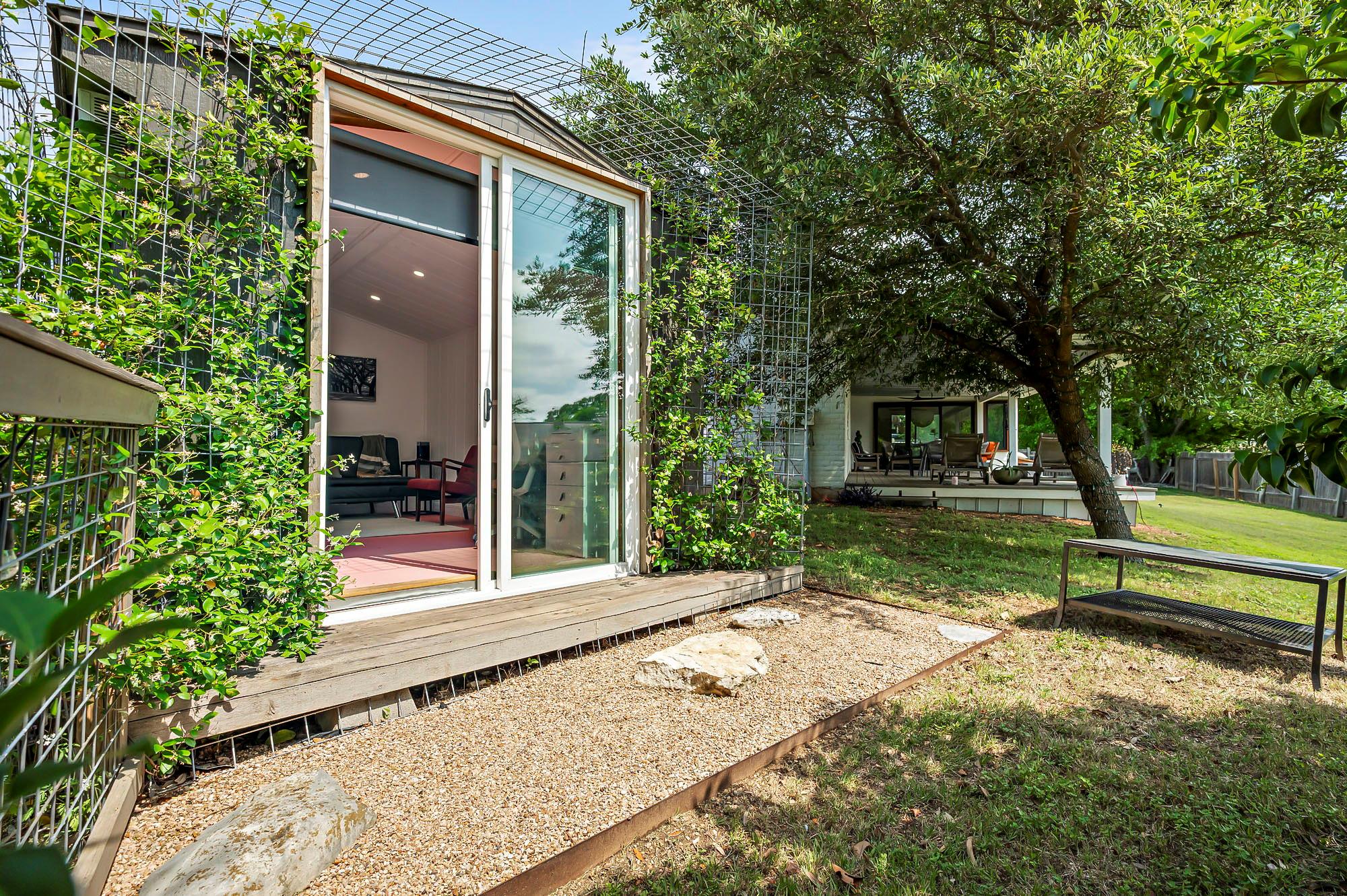 6101 Bridlington Cir, Austin, TX 78745