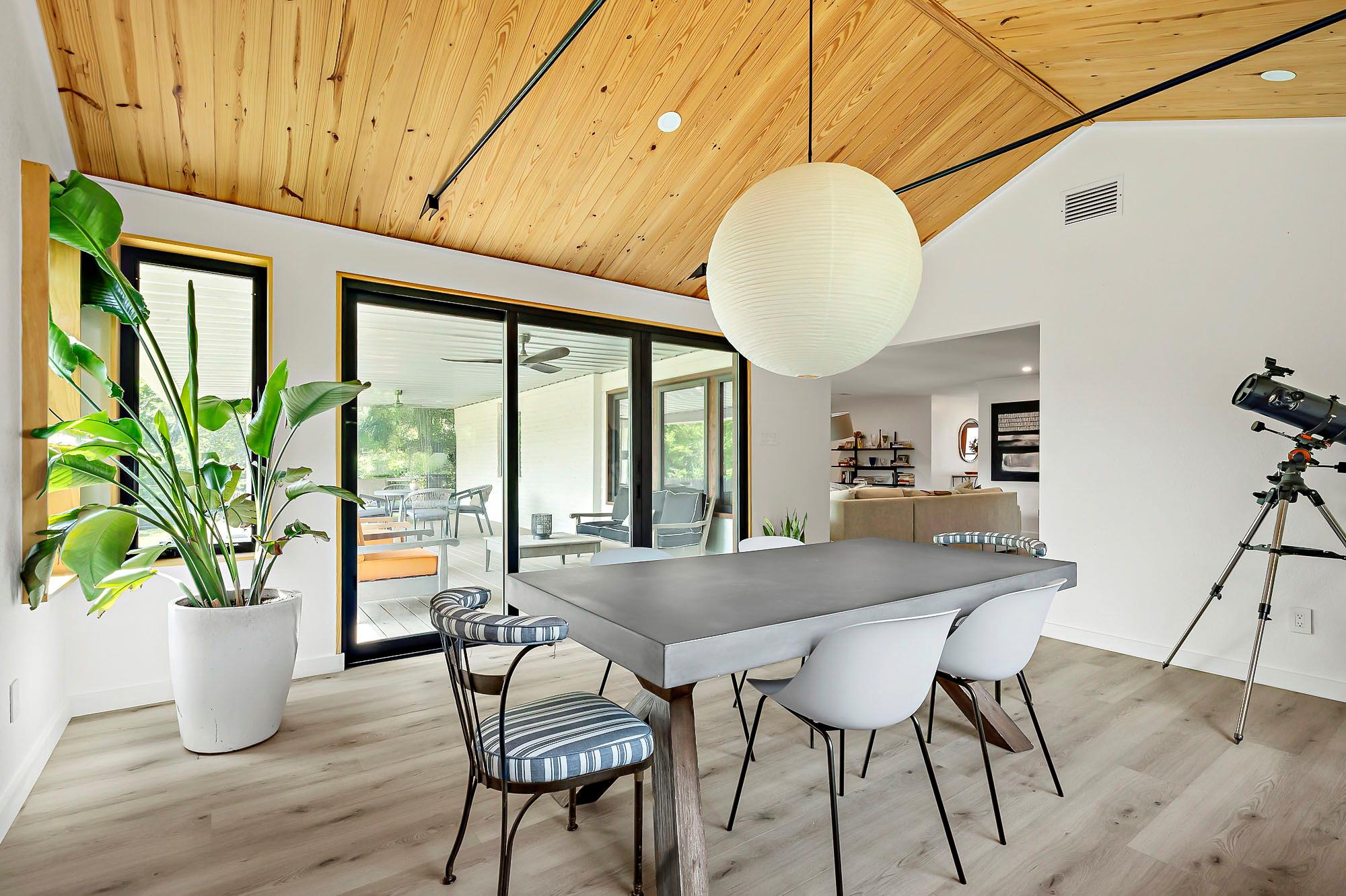 6101 Bridlington Cir, Austin, TX 78745