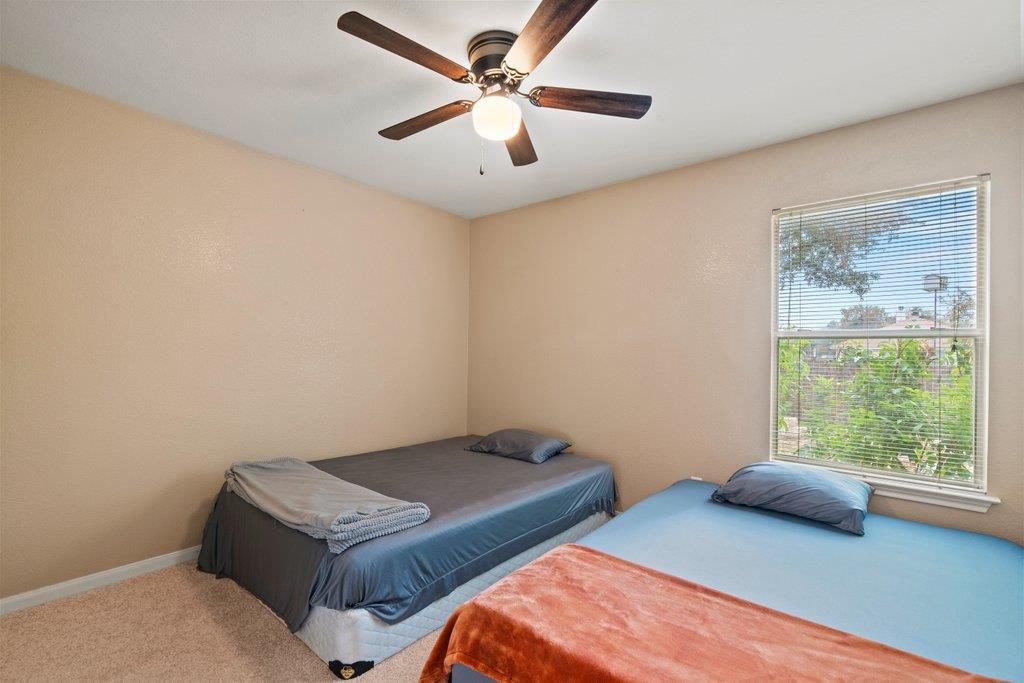 1028 Downridge Dr, Leander, TX 78641