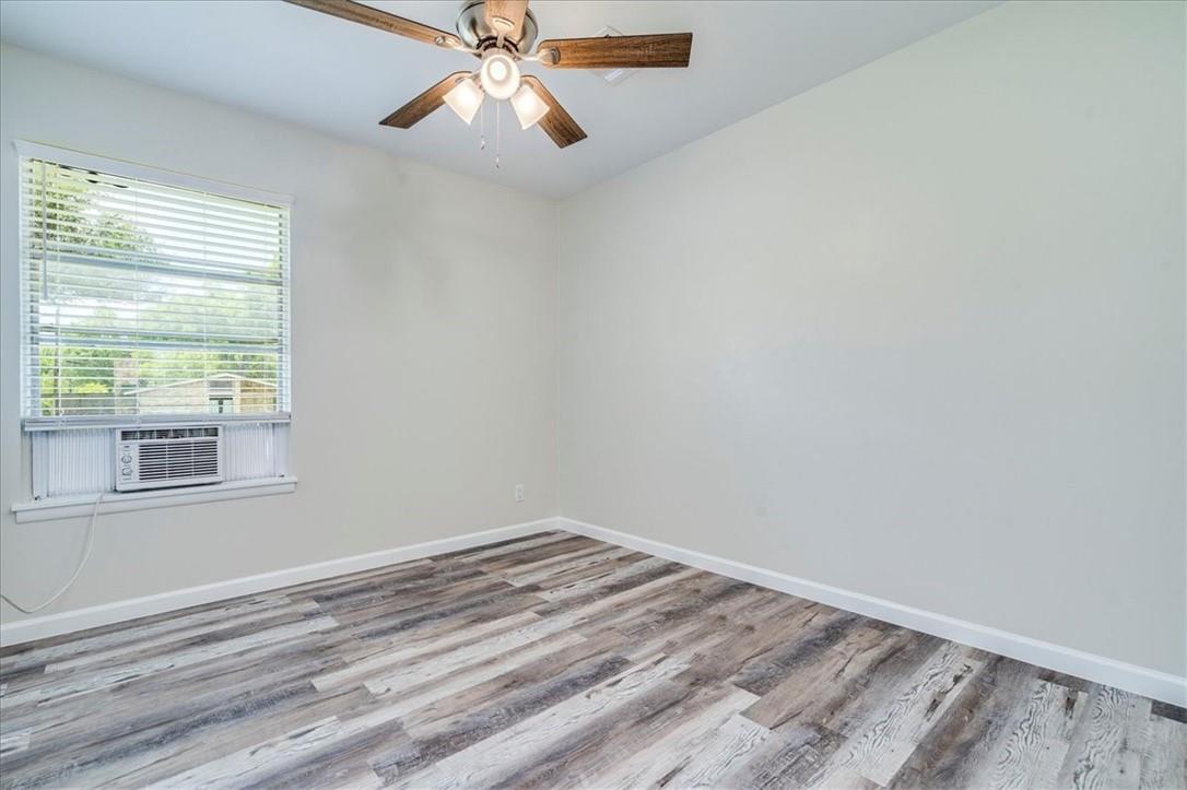 1800 Forestglade Dr, Austin, TX 78745