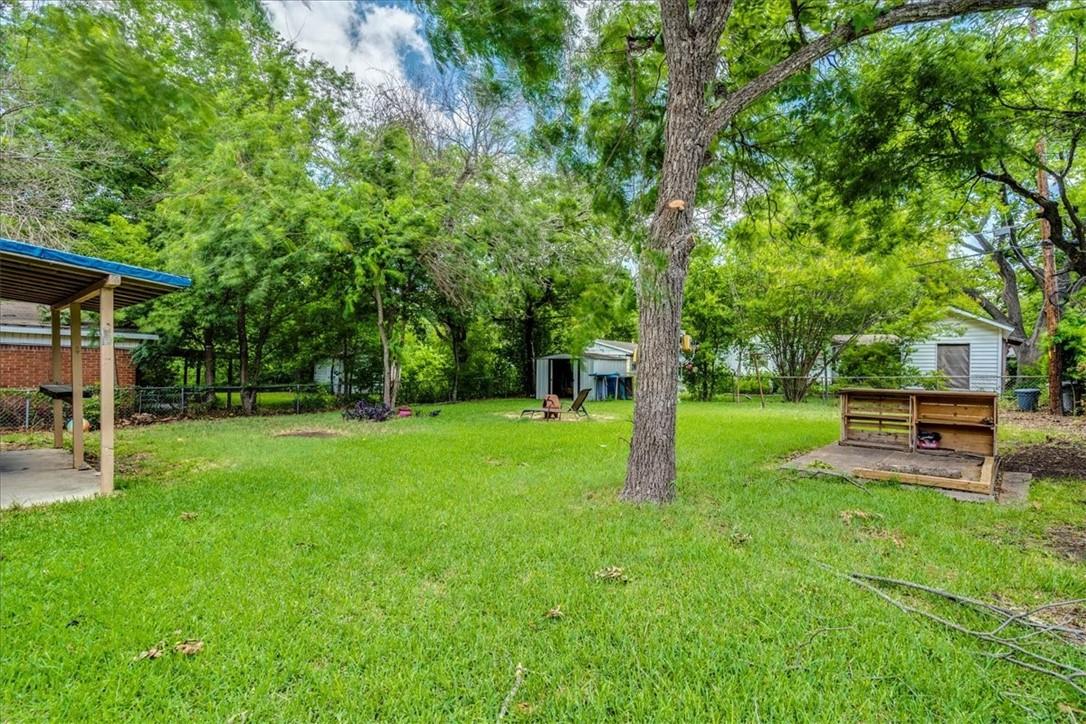 1800 Forestglade Dr, Austin, TX 78745