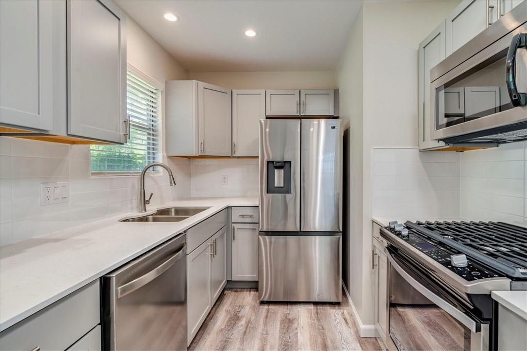 1800 Forestglade Dr, Austin, TX 78745