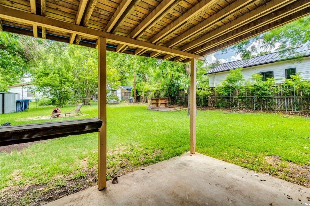 1800 Forestglade Dr, Austin, TX 78745