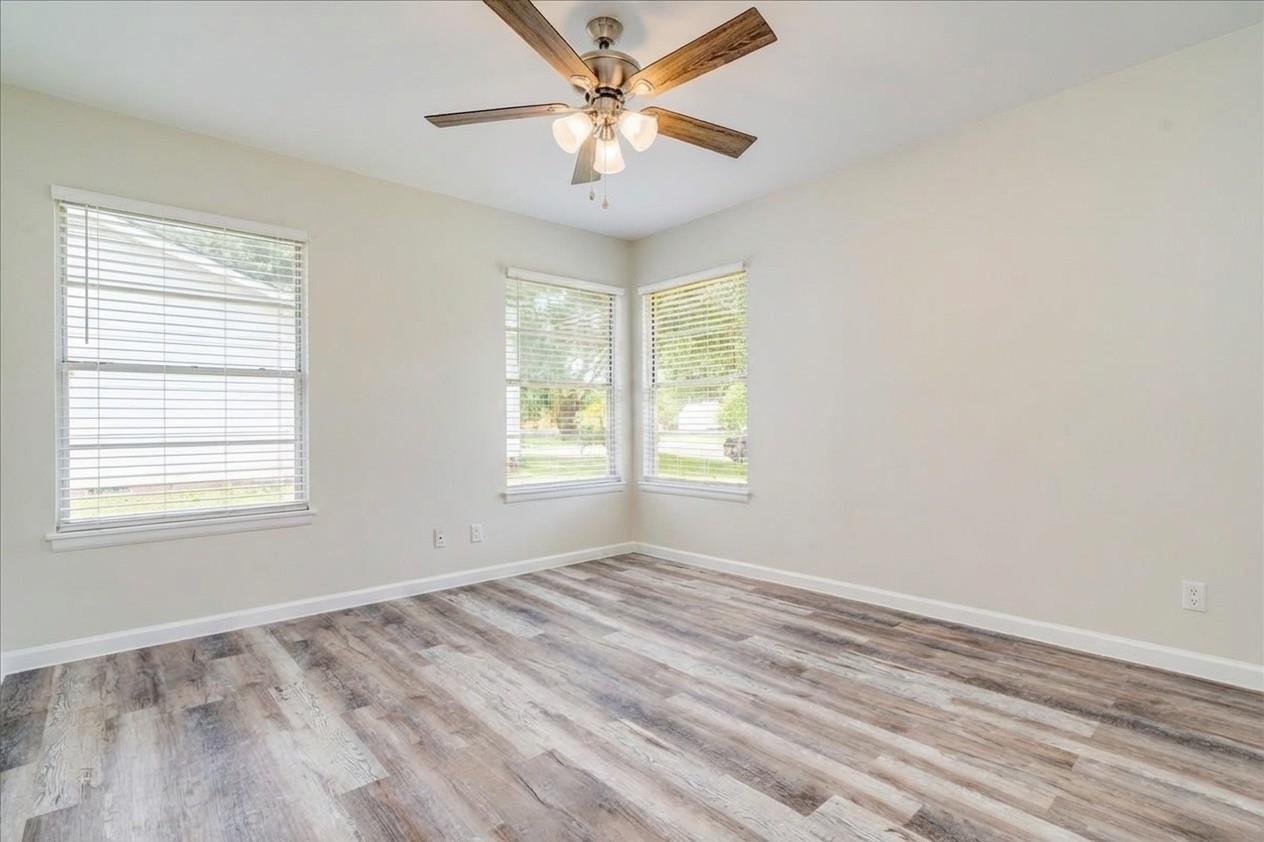 1800 Forestglade Dr, Austin, TX 78745