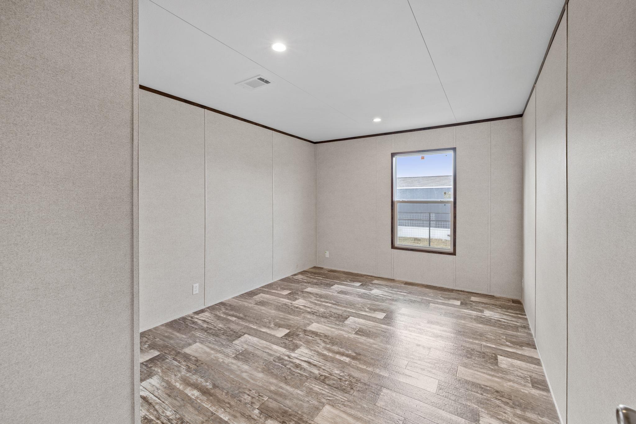 550 Conchas St, Kyle, TX 78640