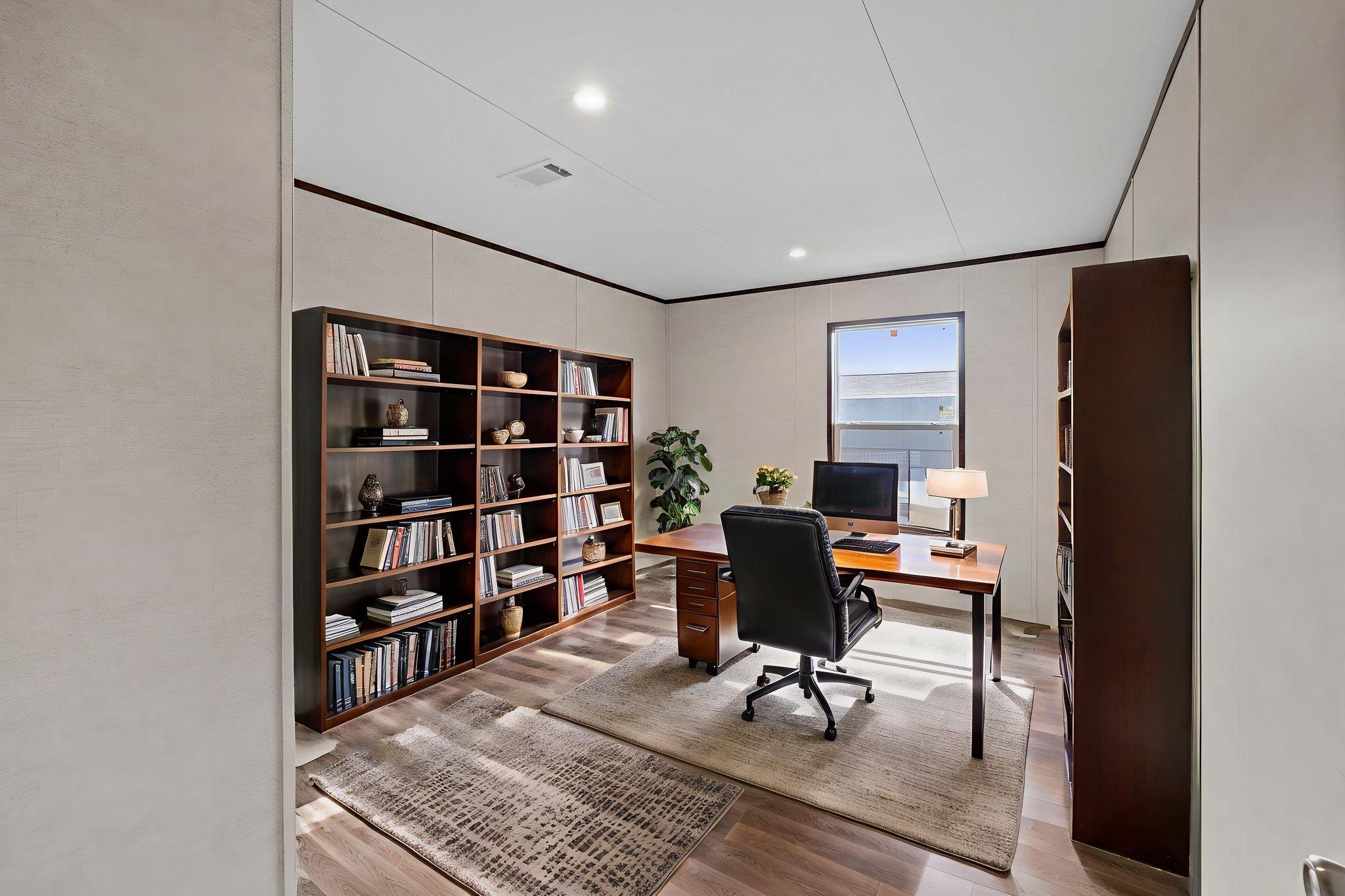 550 Conchas St, Kyle, TX 78640