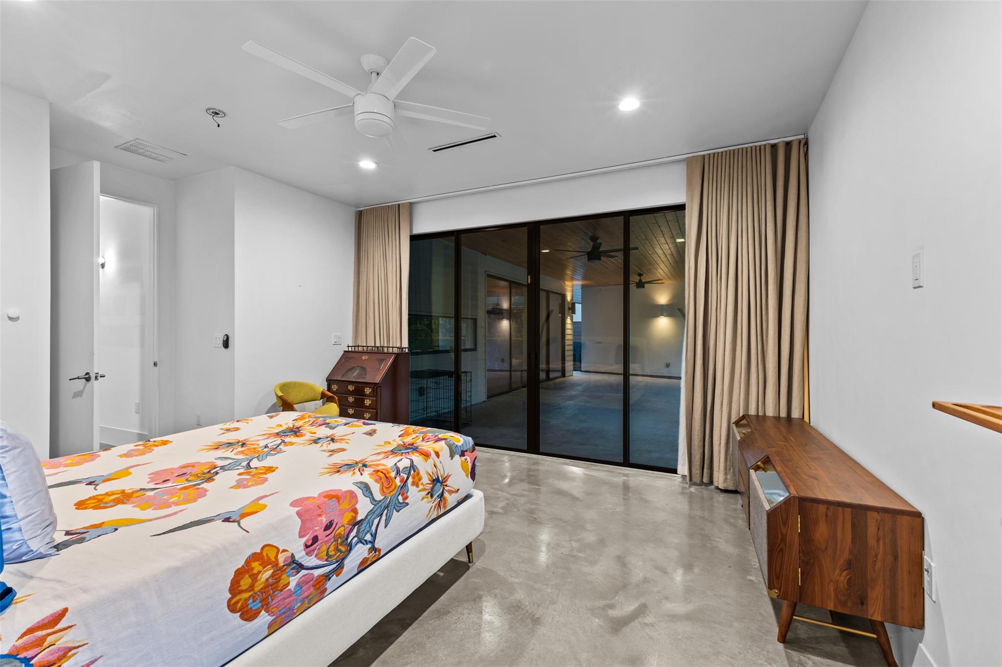 5704 Driftwood Dr, Austin, TX 78731