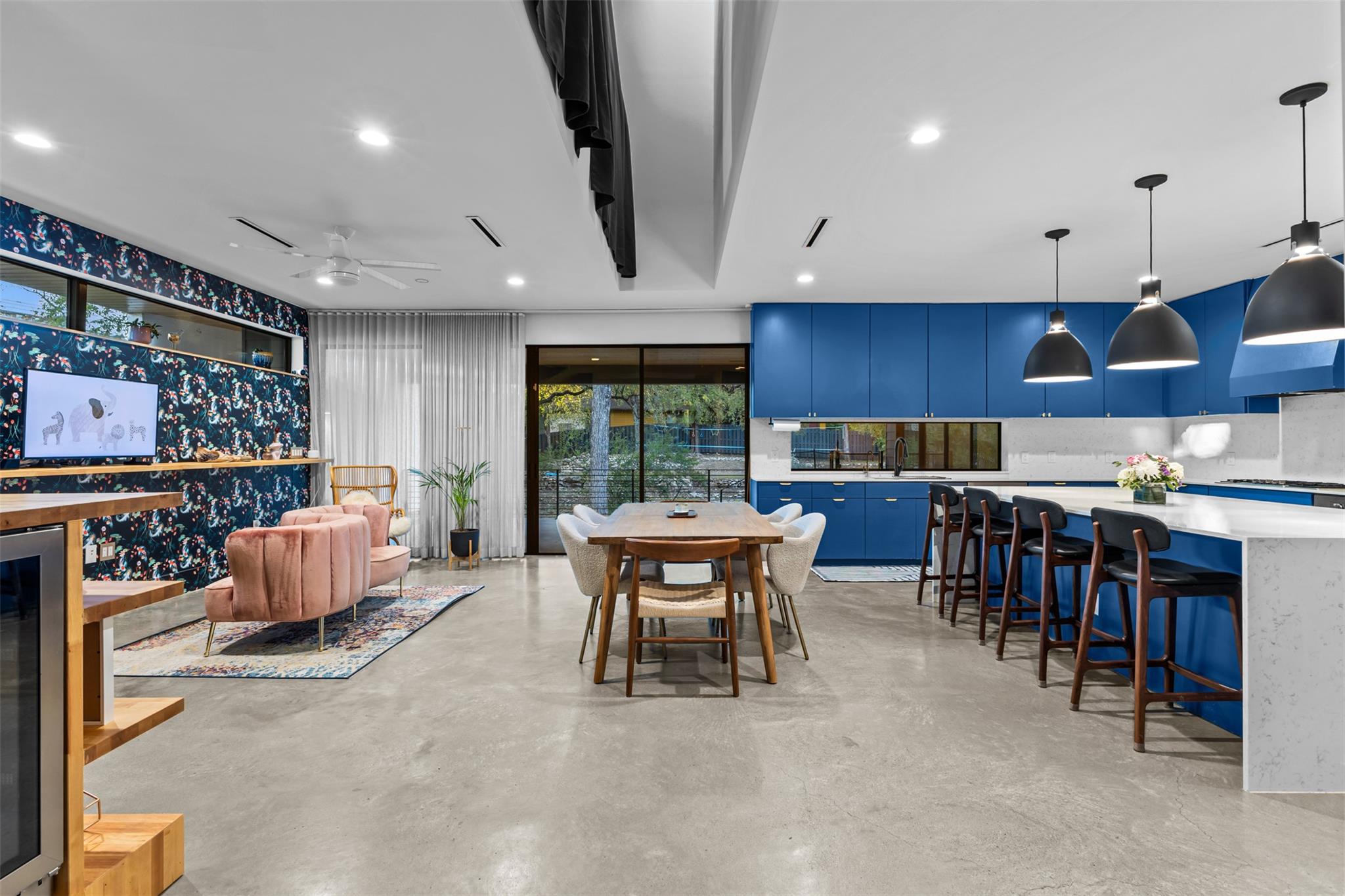 5704 Driftwood Dr, Austin, TX 78731