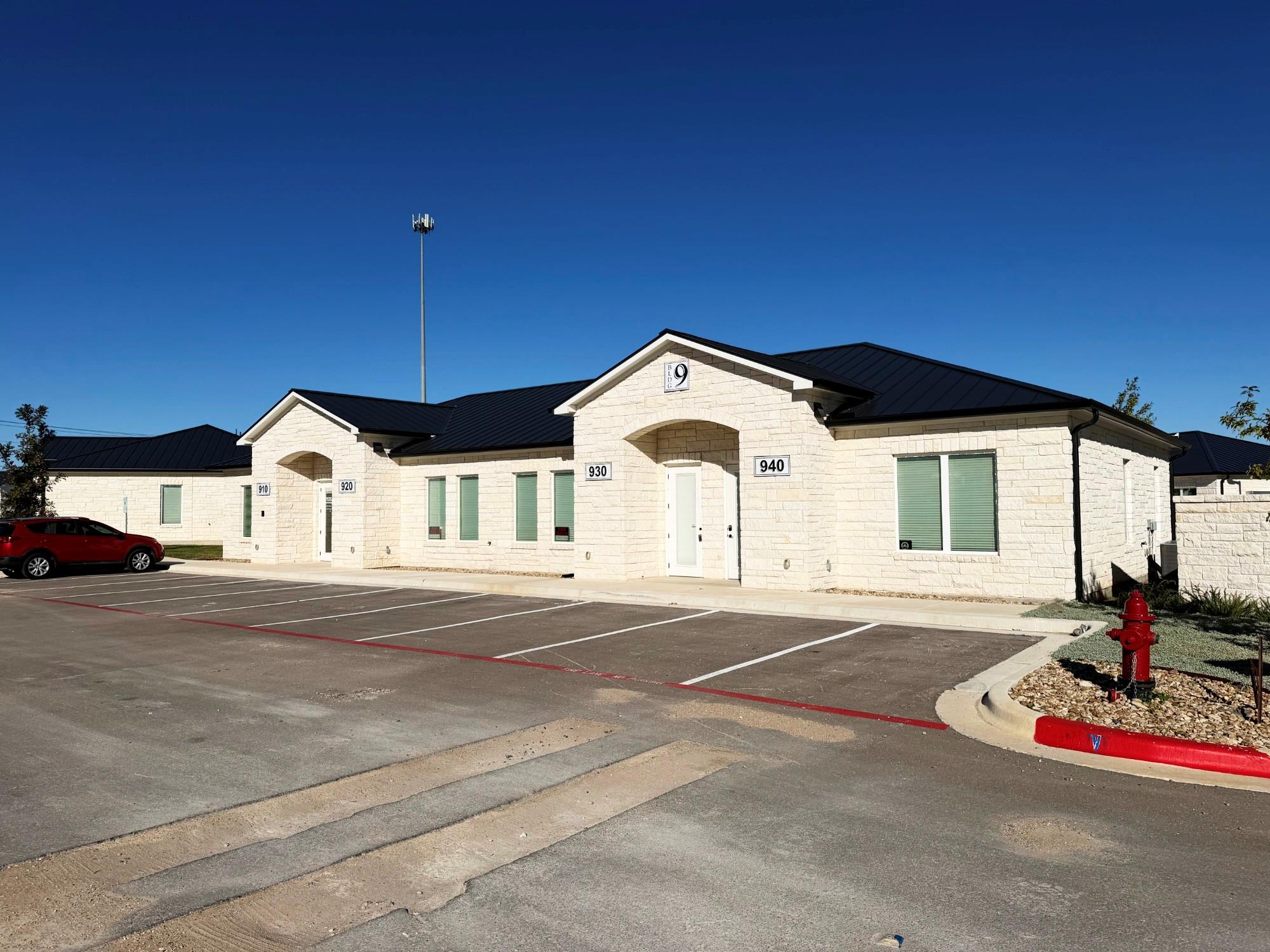 3835 County Road 175 Rd # 420, Leander, TX 78641