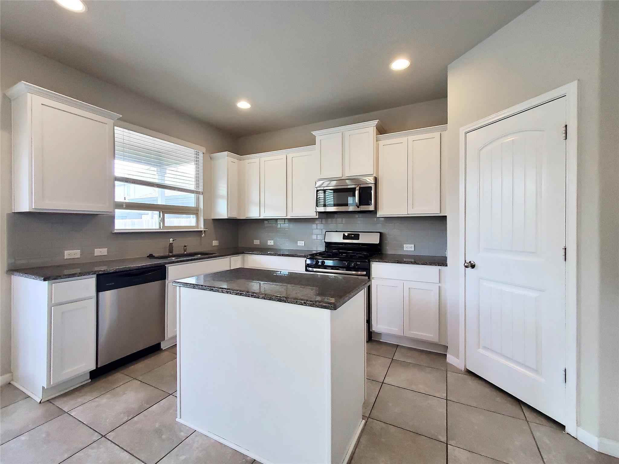 11212 Bruneau Trl, Austin, TX 78754