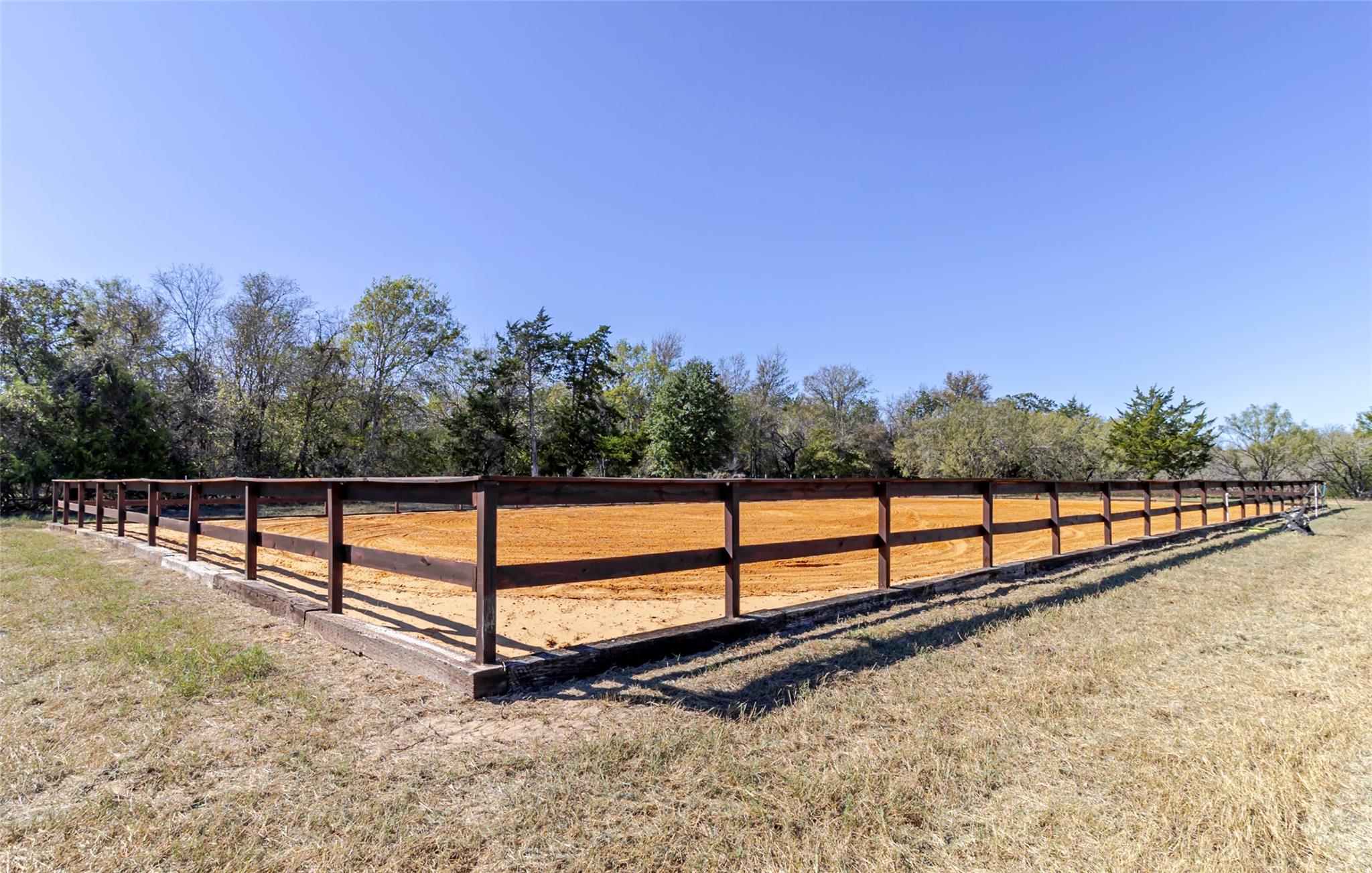 397 Glass Ln, Bastrop, TX 78602