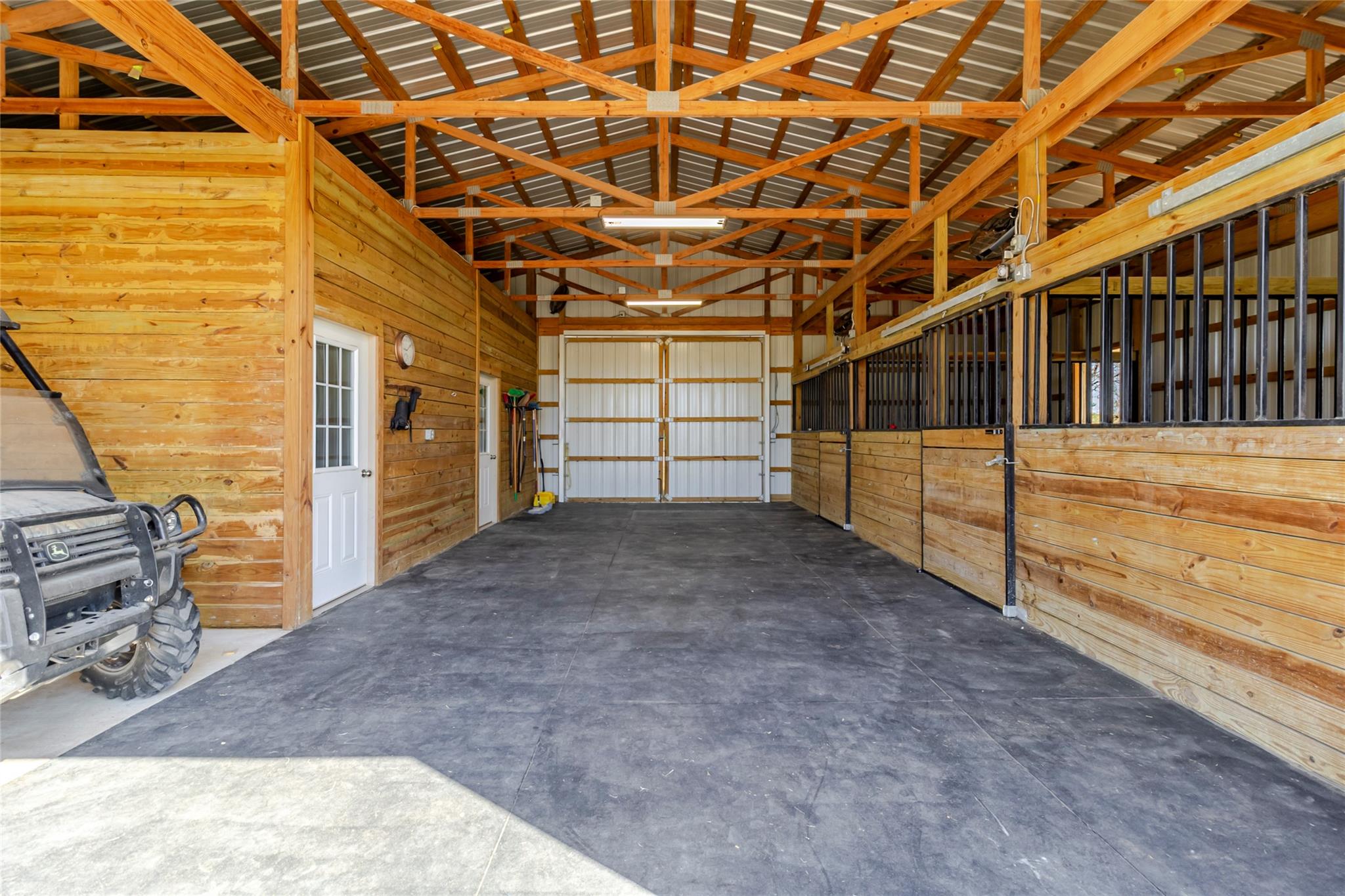 397 Glass Ln, Bastrop, TX 78602