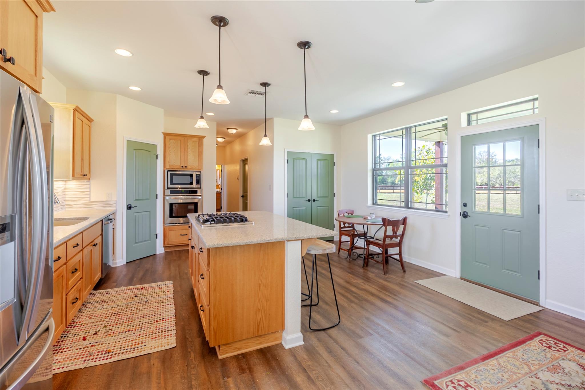 397 Glass Ln, Bastrop, TX 78602