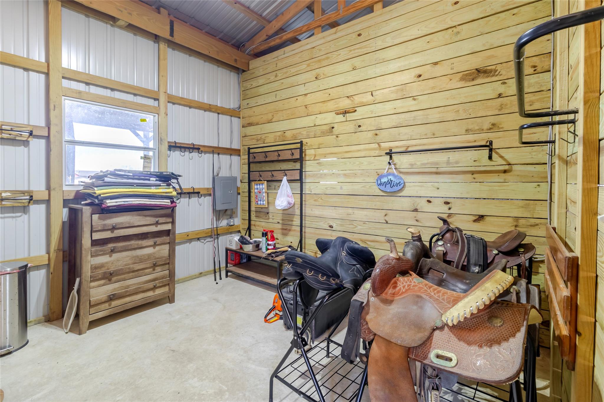 397 Glass Ln, Bastrop, TX 78602