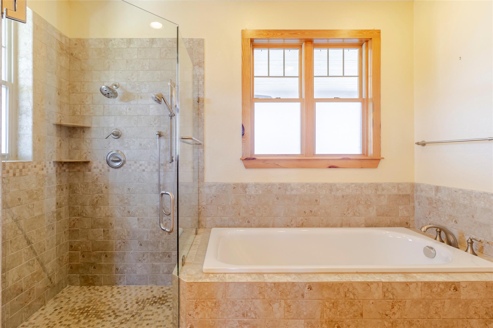 397 Glass Ln, Bastrop, TX 78602