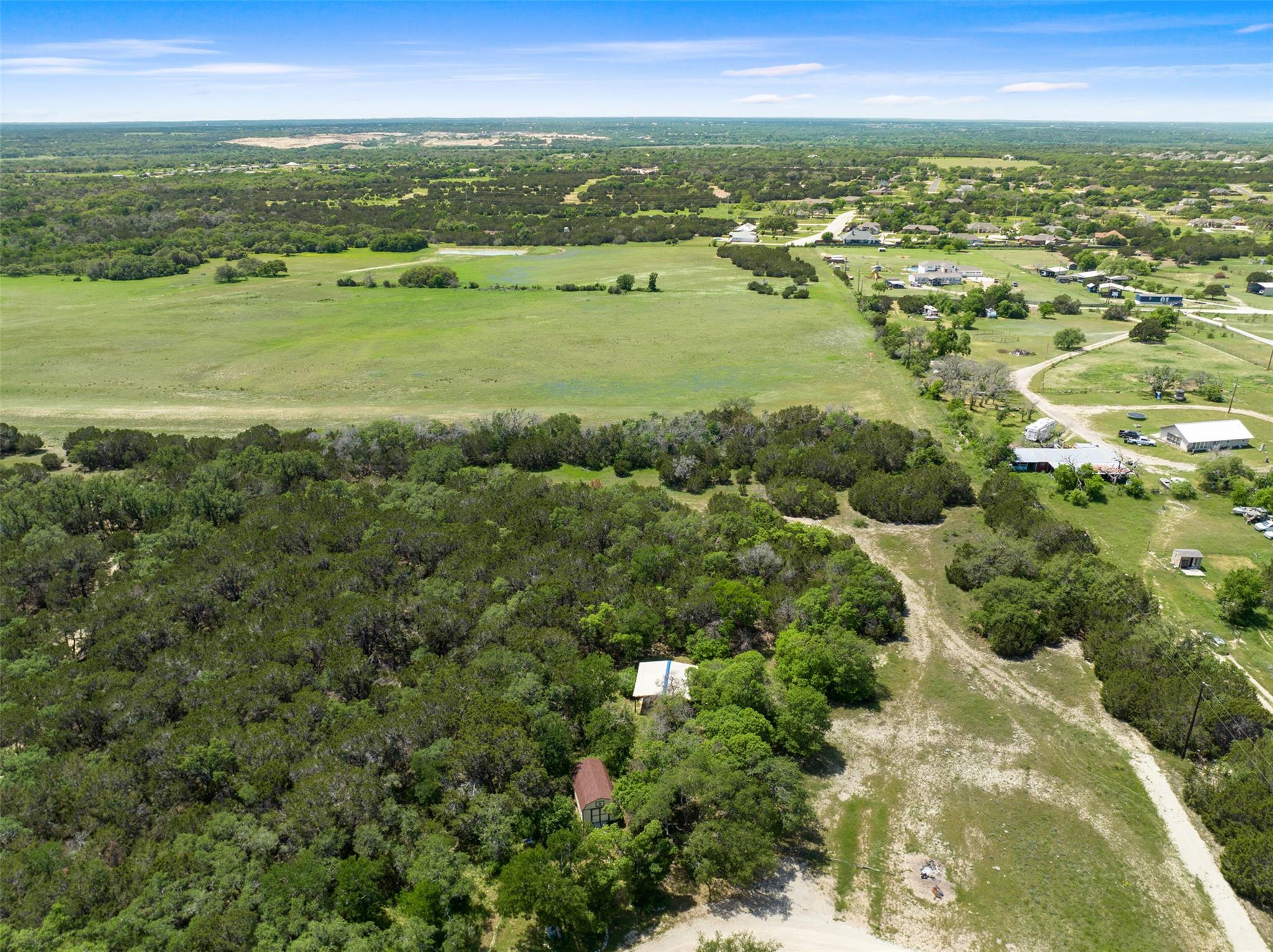 1633 County Road 255, Georgetown, TX 78633