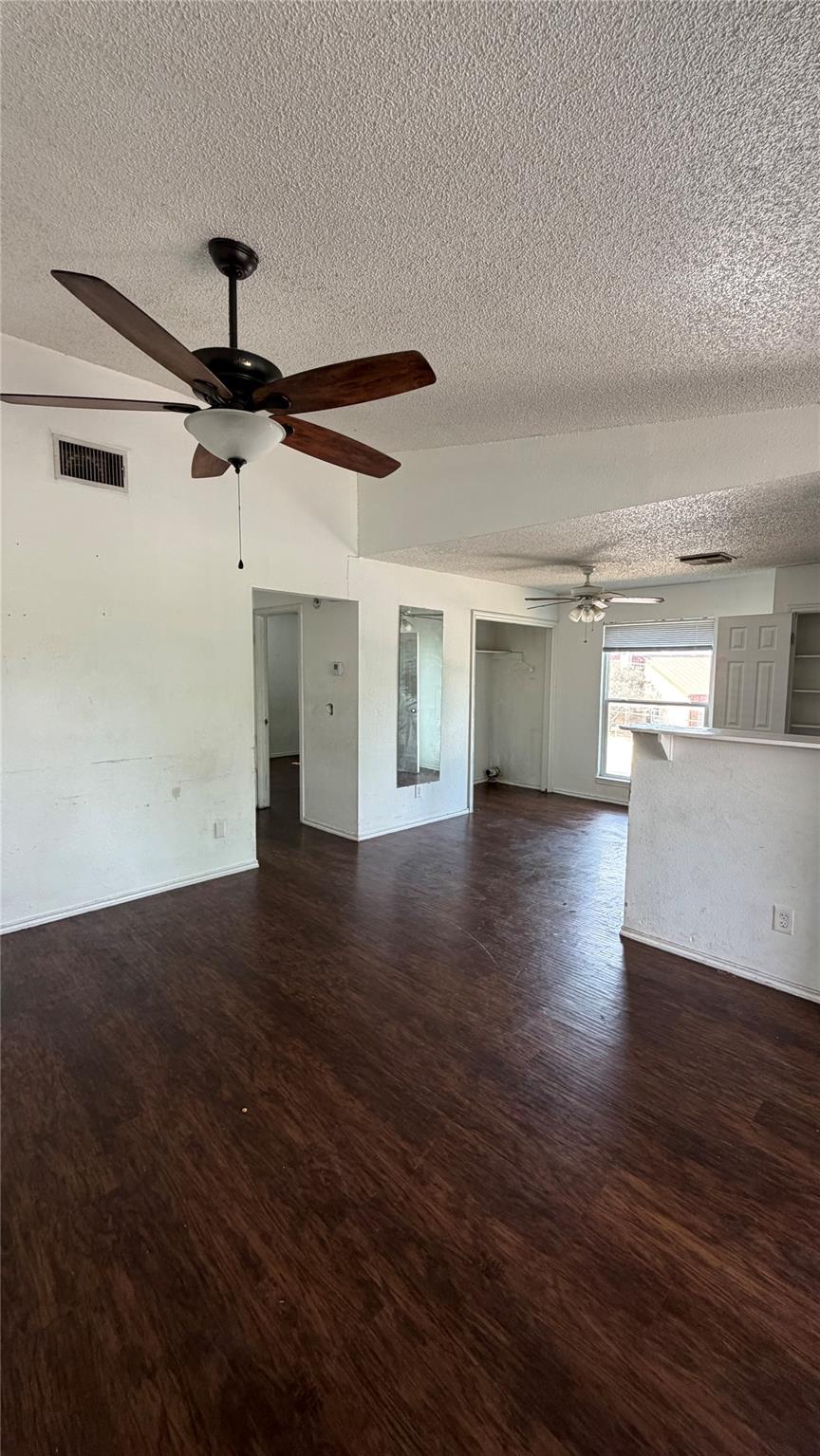 8201 RIVERSTONE Dr, Austin, TX 78724