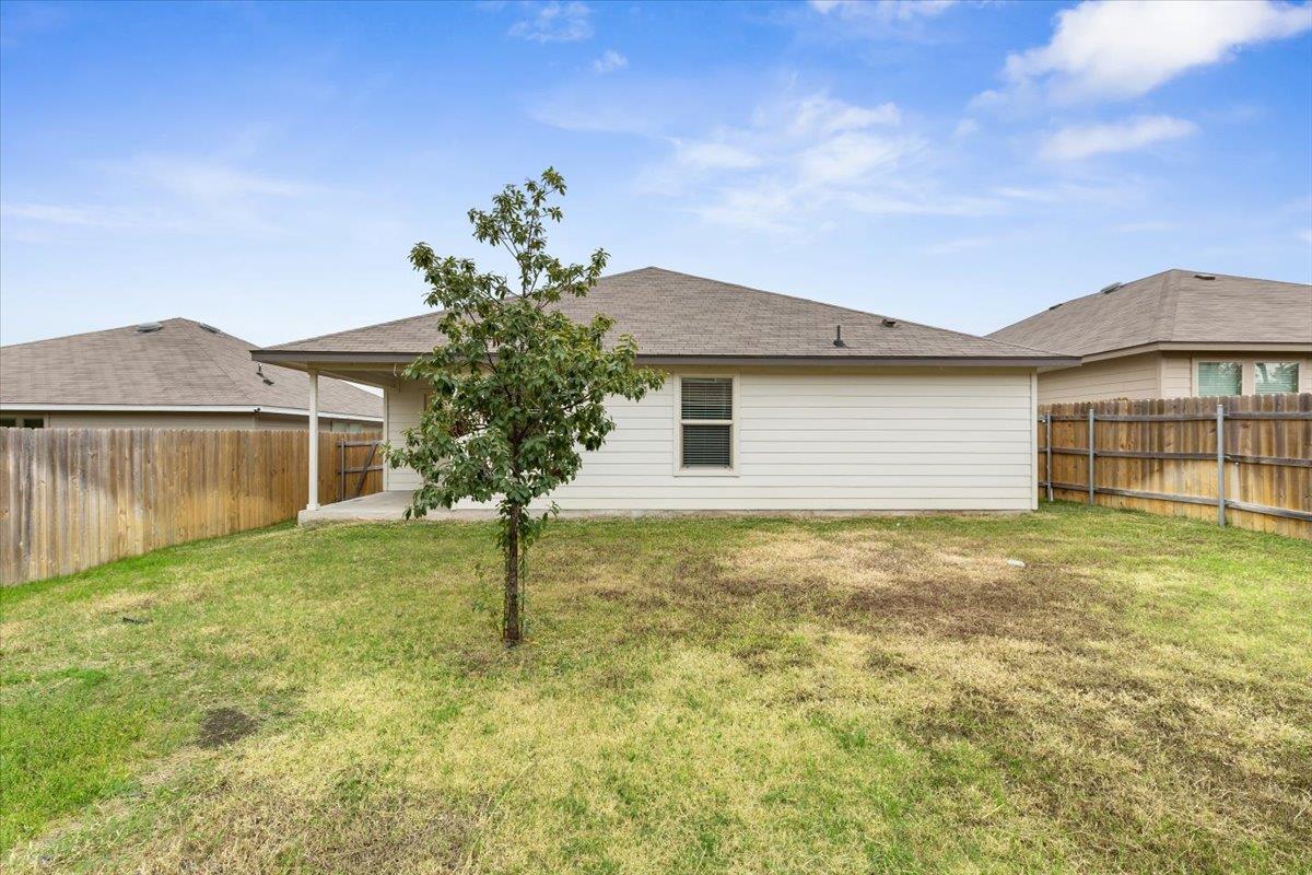 5705 Amelia Earhart Blvd, Killeen, TX 76543