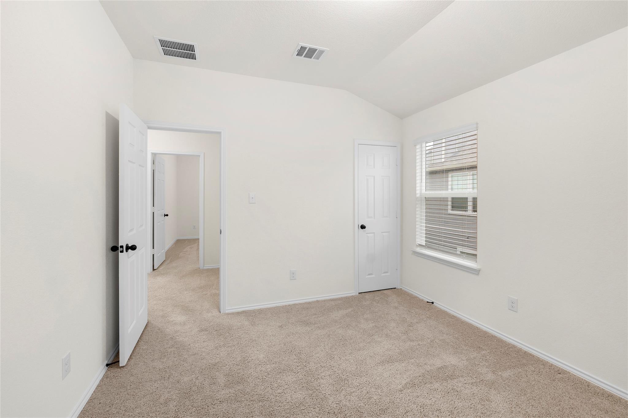 190 Jarbridge Dr, Kyle, TX 78640