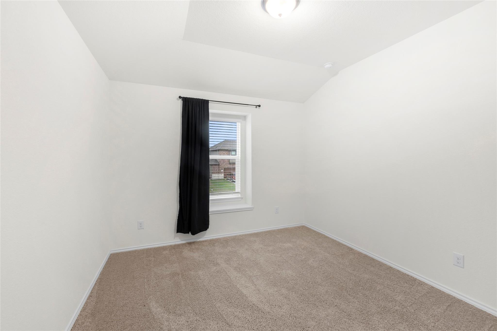 190 Jarbridge Dr, Kyle, TX 78640