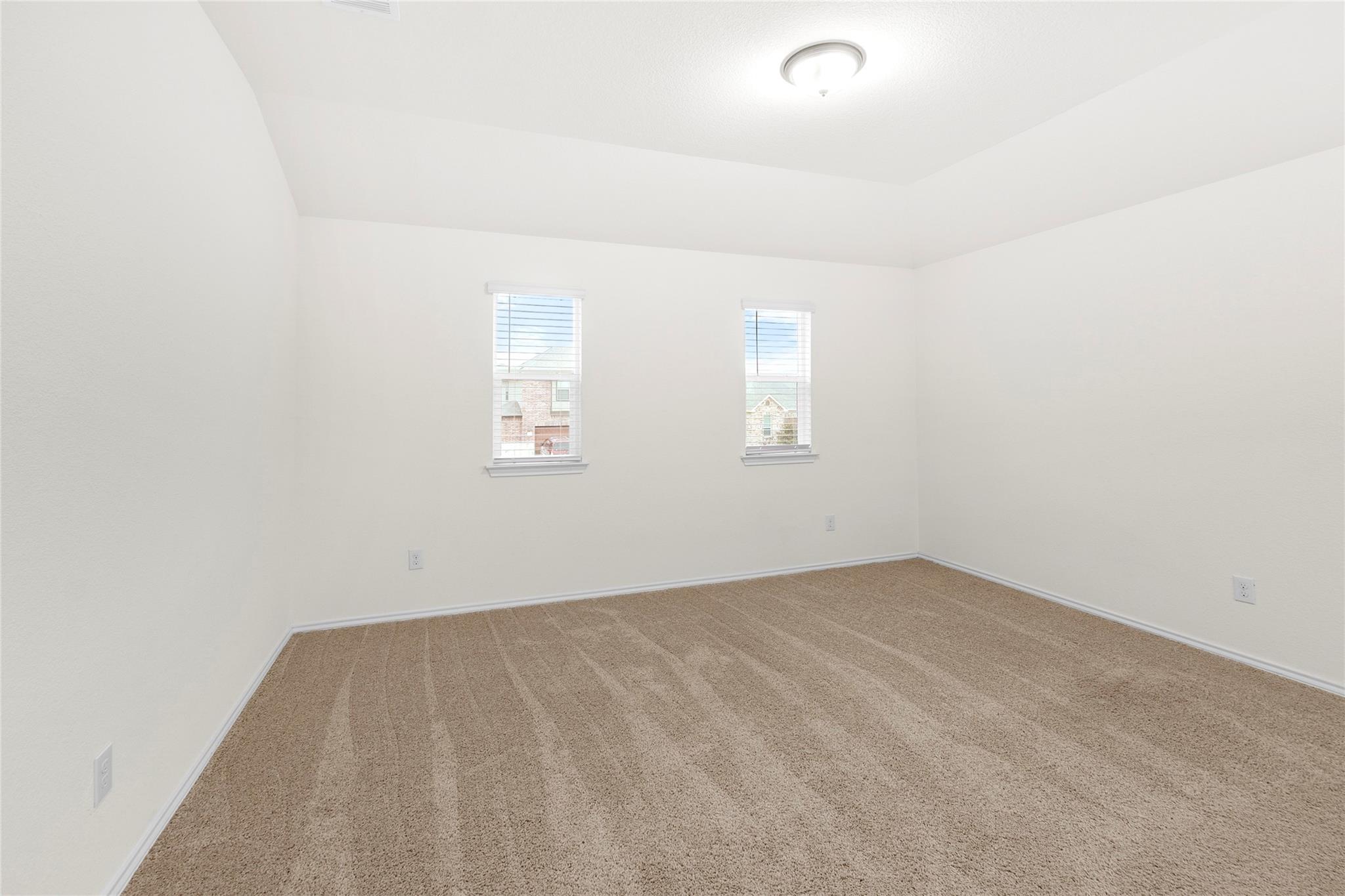 190 Jarbridge Dr, Kyle, TX 78640