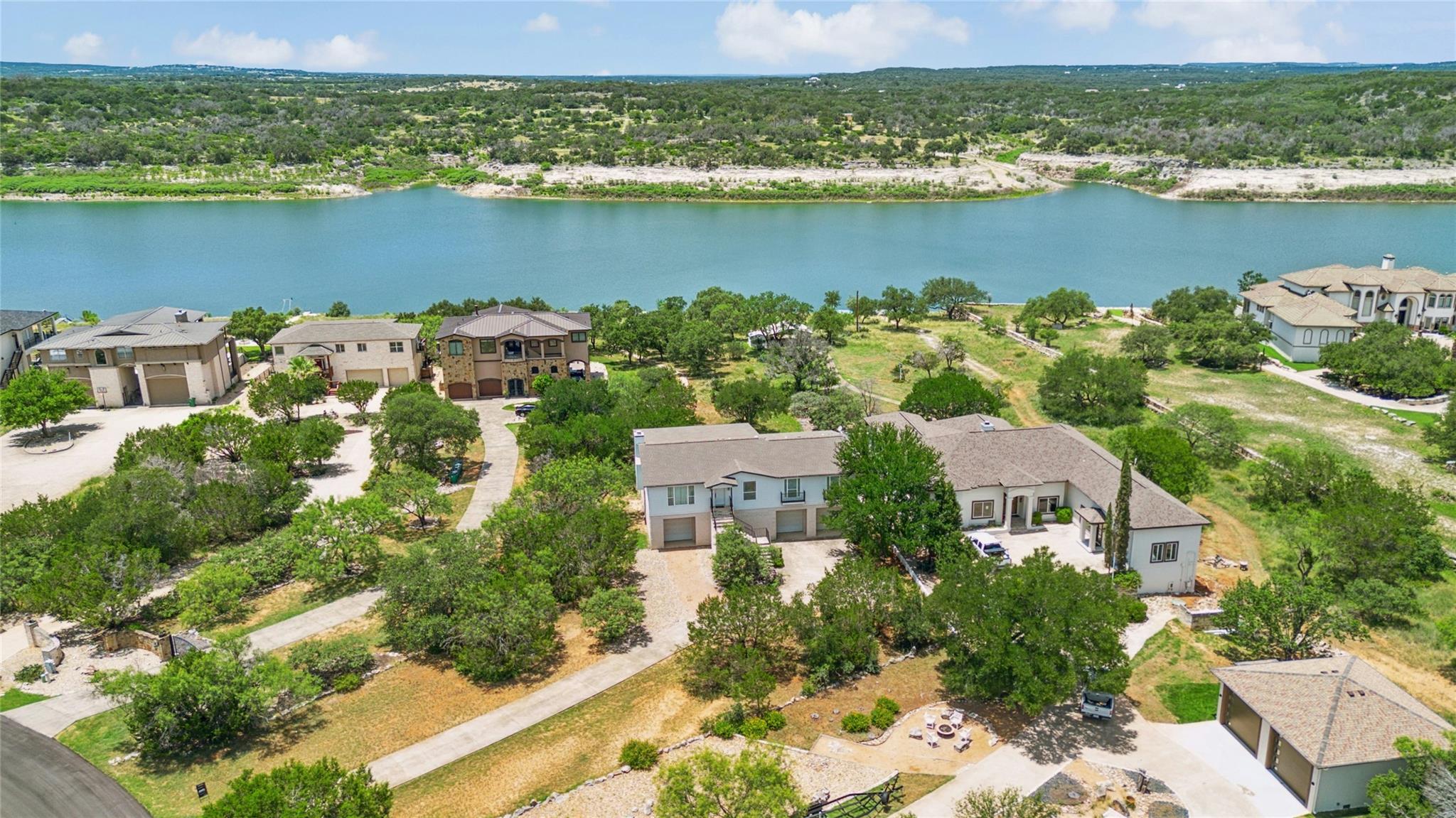 2806 Truman Cv, Lago Vista, TX 78645