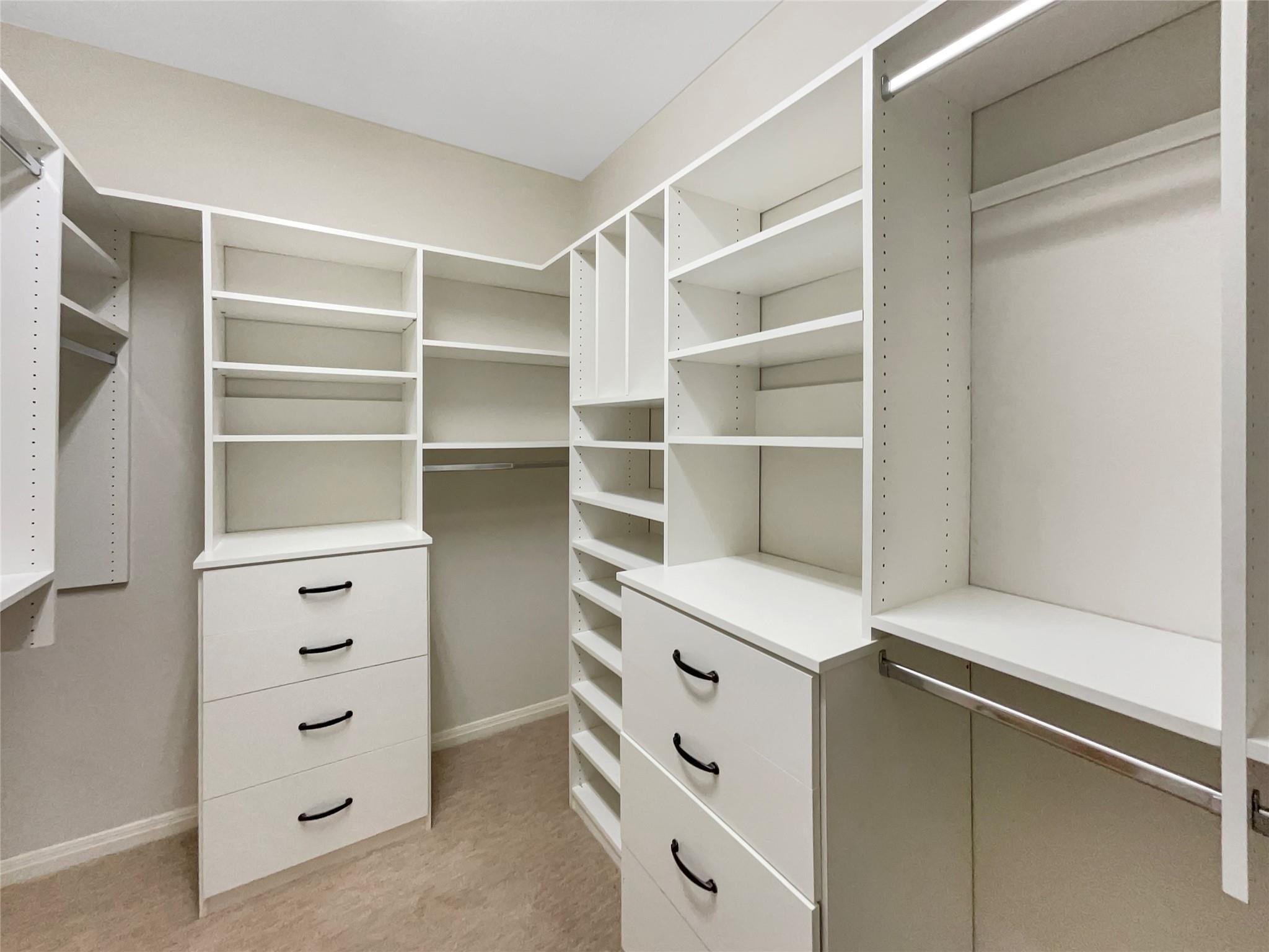 12105 Pepperidge Dr, Austin, TX 78739