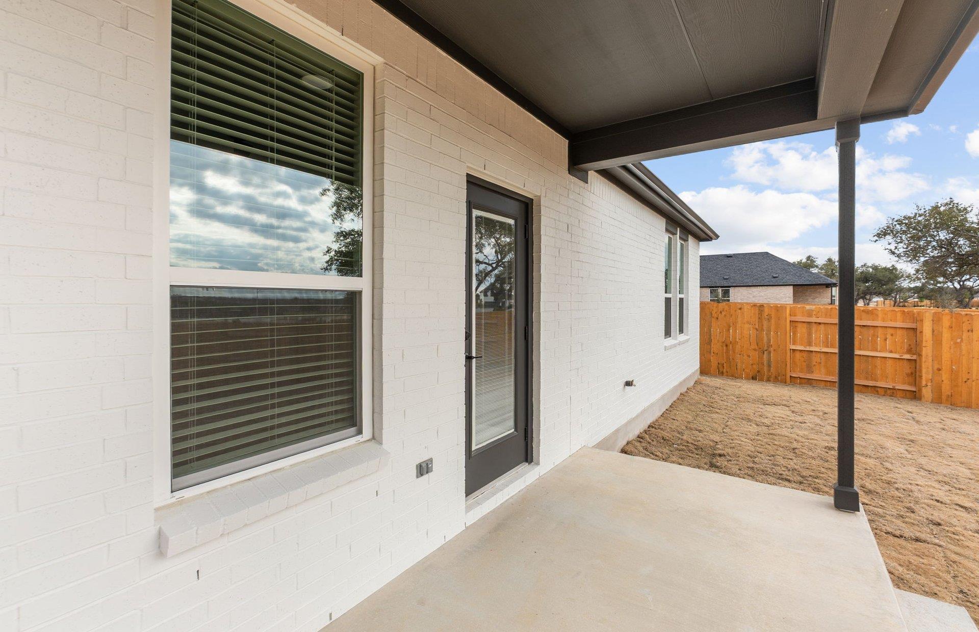 124 Adlai Ave, Georgetown, TX 78633