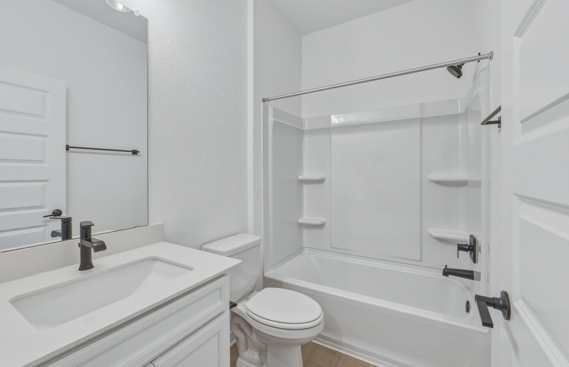 124 Adlai Ave, Georgetown, TX 78633