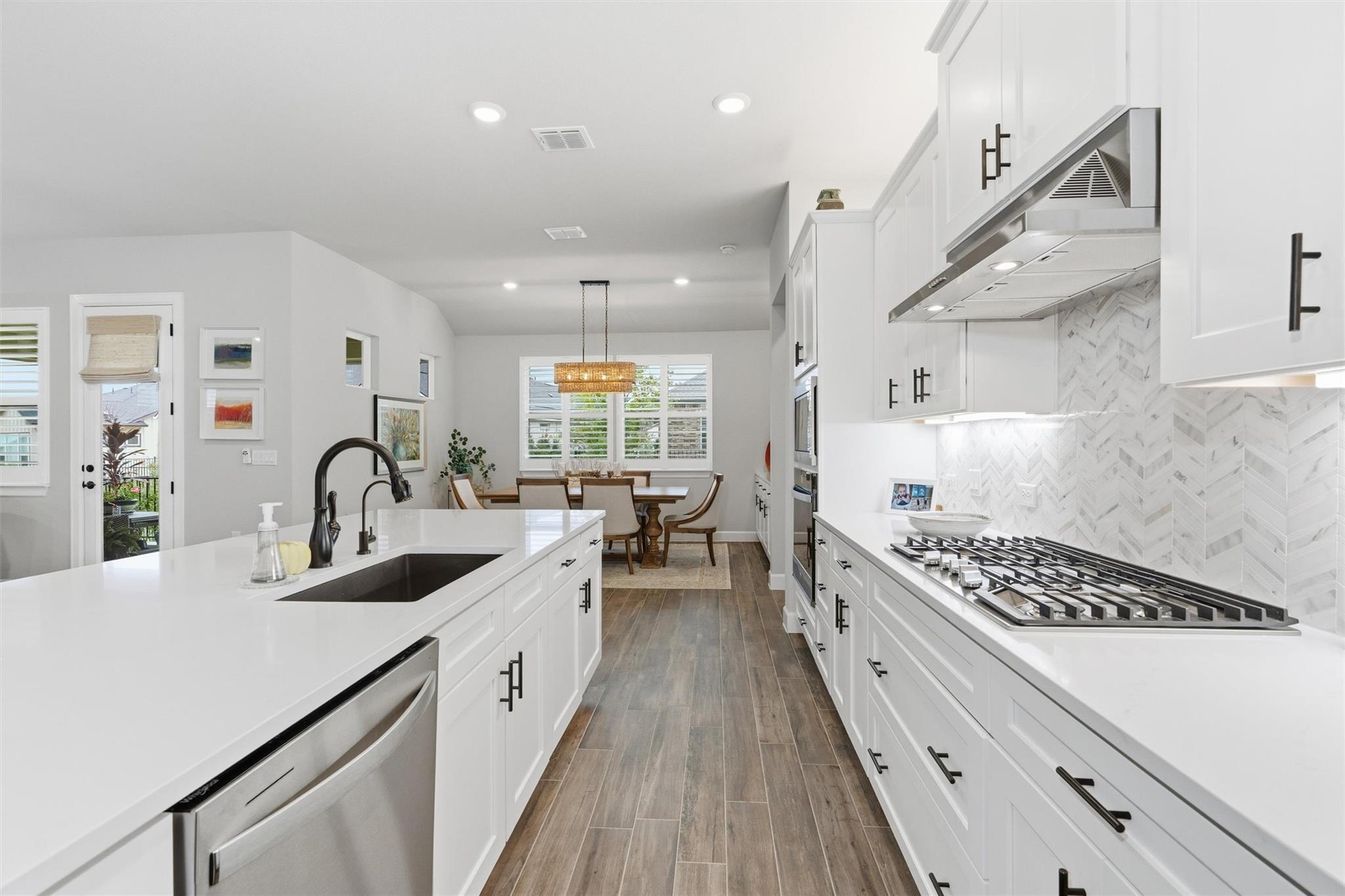 1429 Dancing Oak Ln, San Marcos, TX 78666