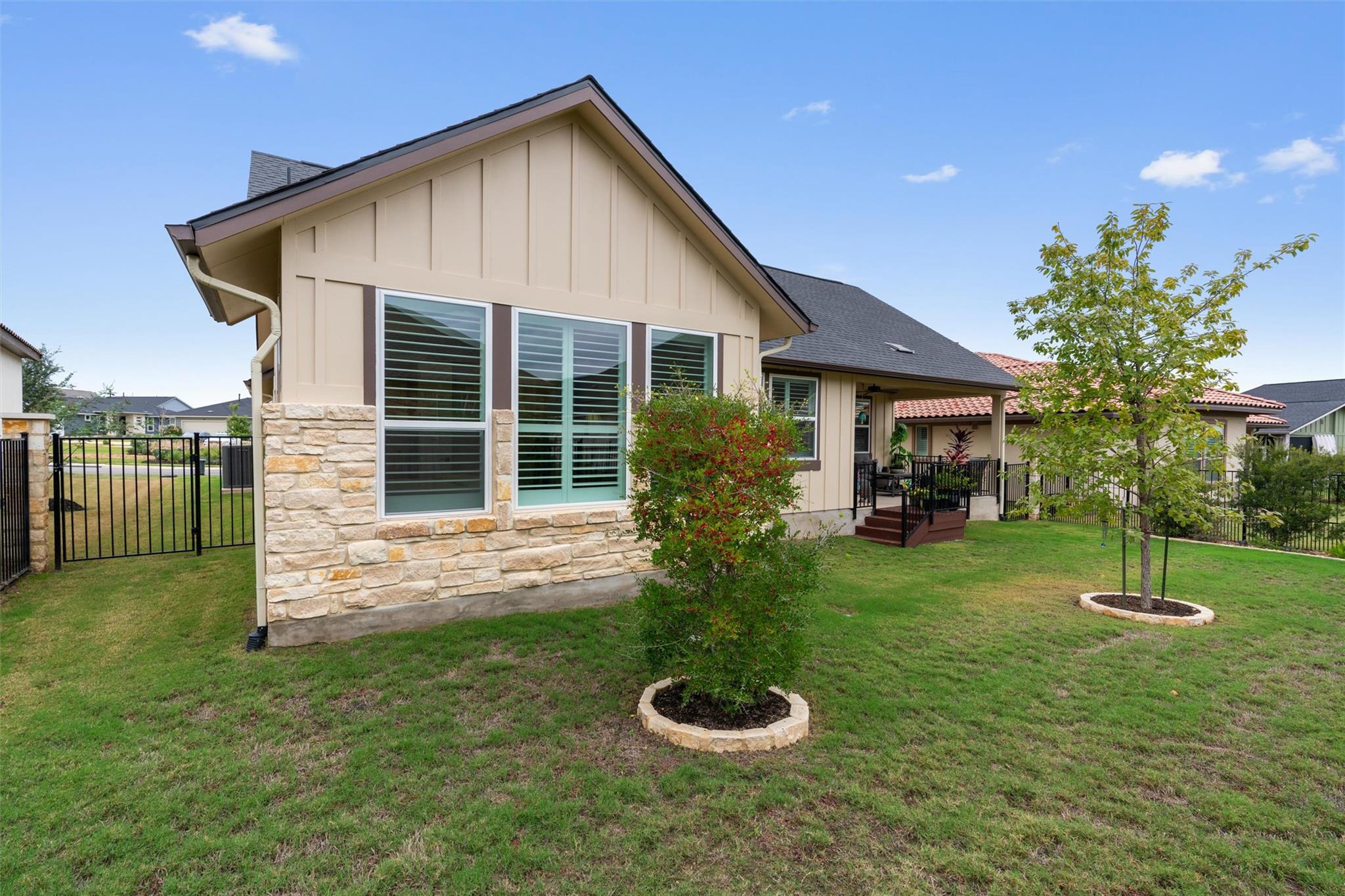 1429 Dancing Oak Ln, San Marcos, TX 78666