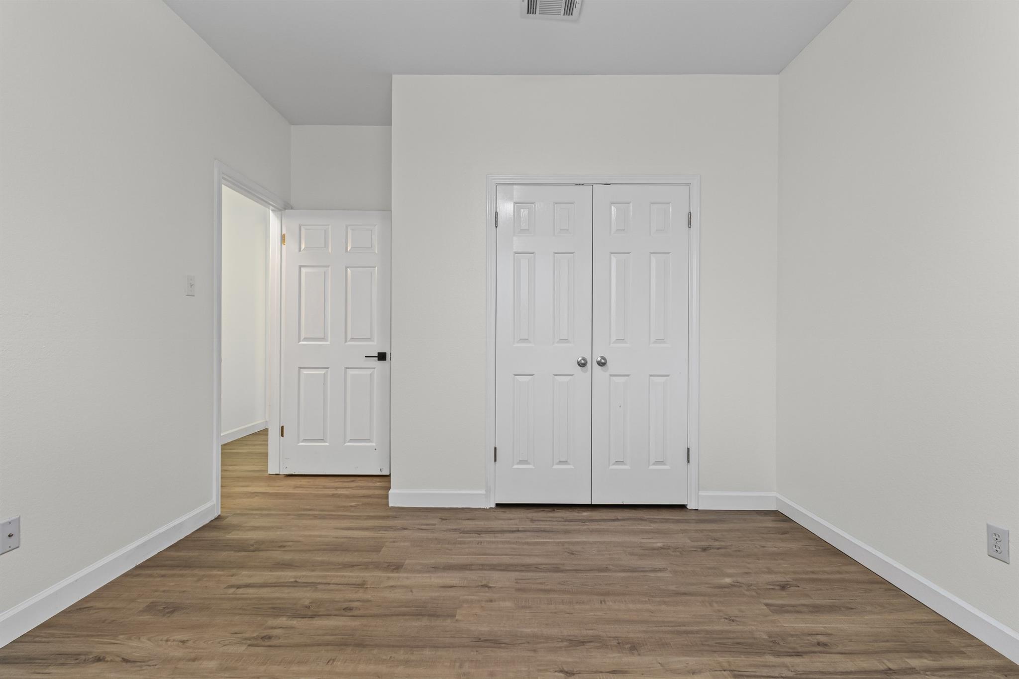 411 Las Colinas Dr, Leander, TX 78641