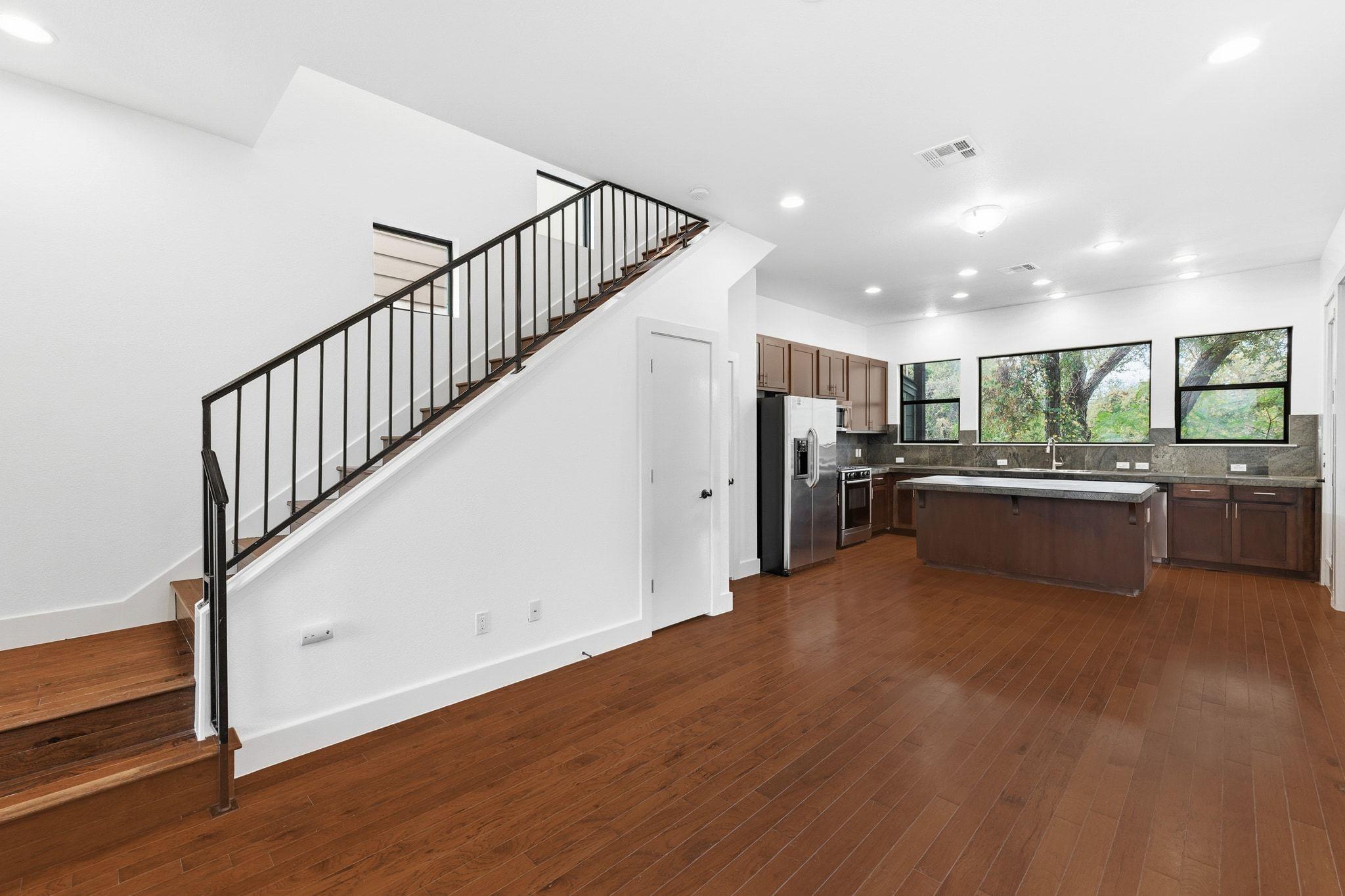 4610 Windy Brook Dr # B, Austin, TX 78723