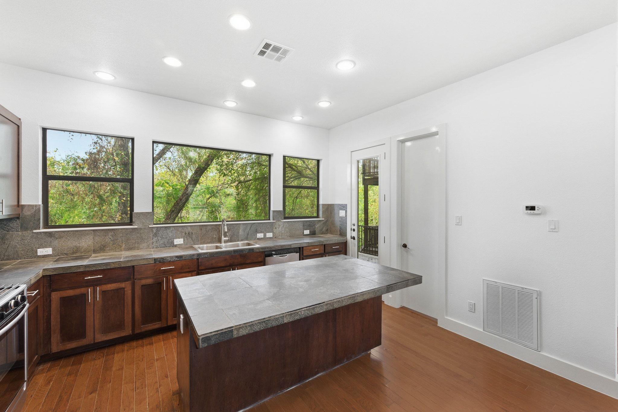 4610 Windy Brook Dr # B, Austin, TX 78723