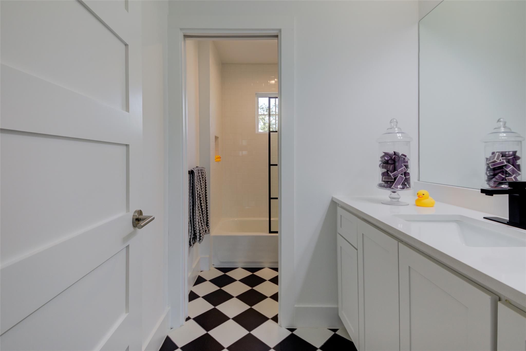 170 Bunker Ranch Blvd # 64, Dripping Springs, TX 78620