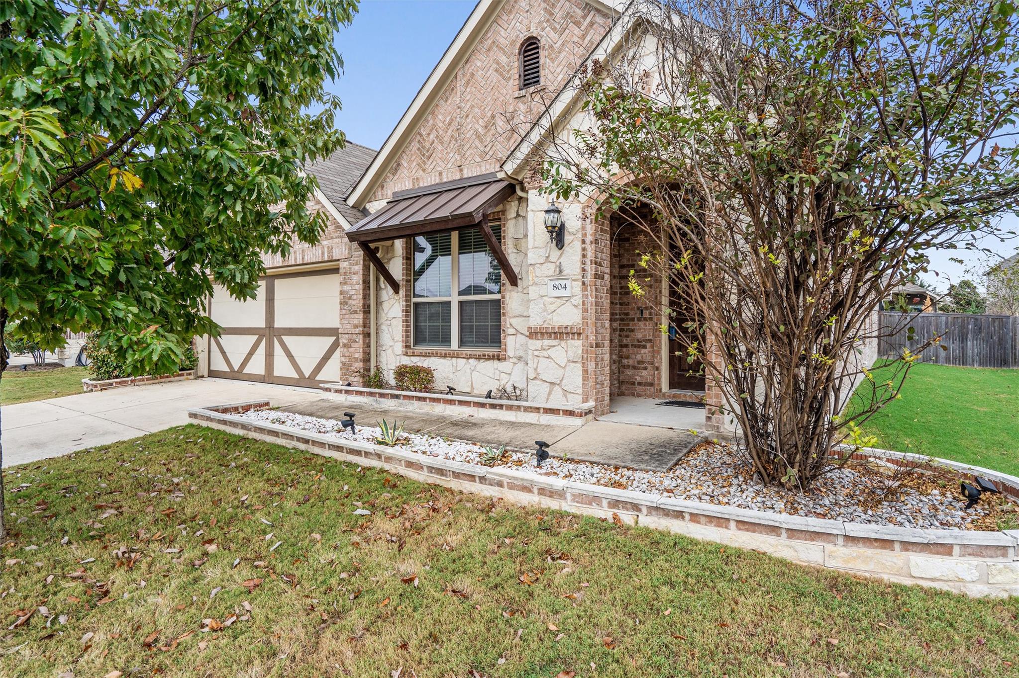 804 Farm House Dr, Hutto, TX 78634