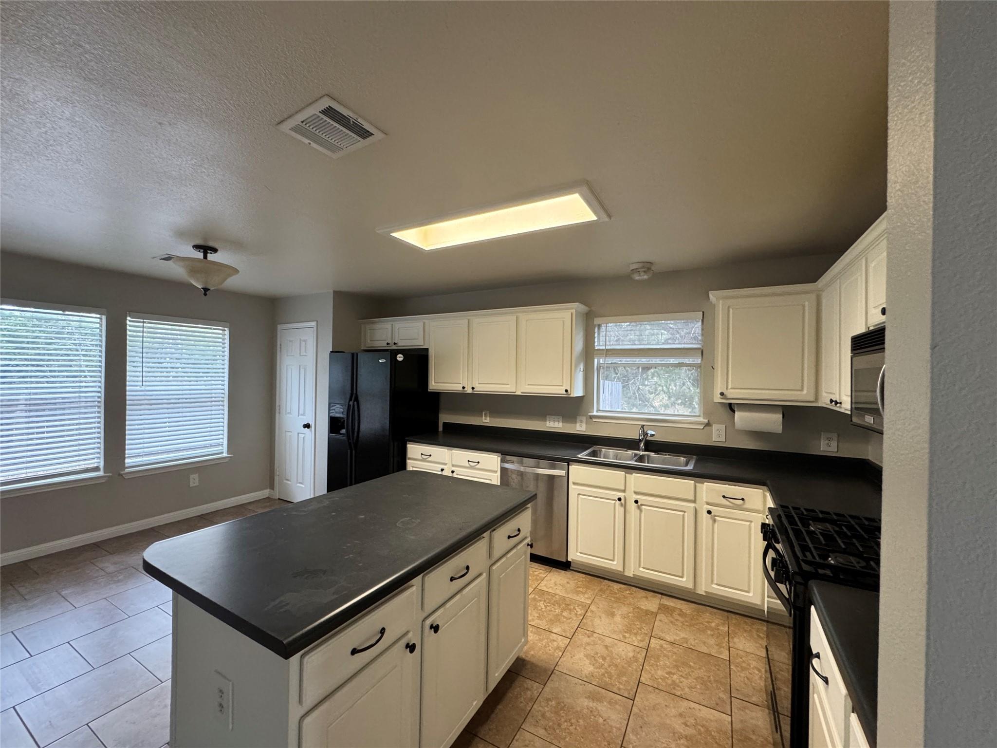 602 Turnbow Trl, Cedar Park, TX 78613