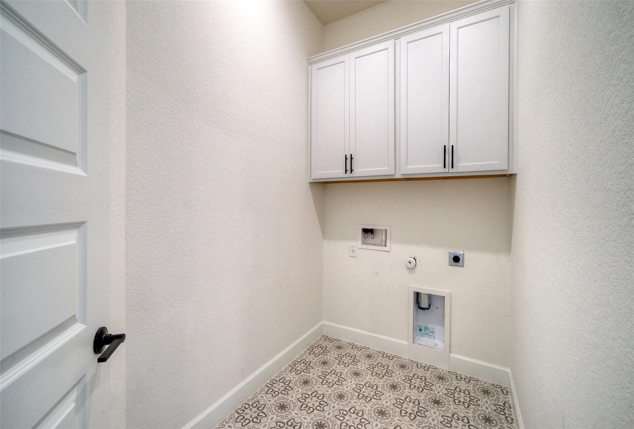 245 Darley Oak Dr, Dripping Springs, TX 78620