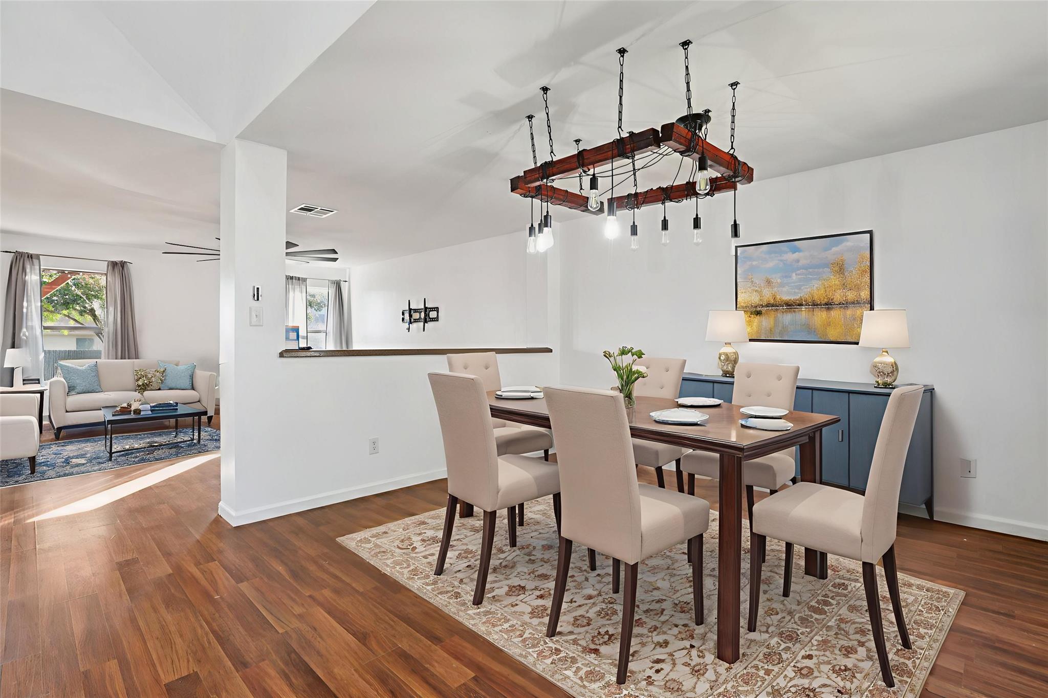 125 Phillips St, Hutto, TX 78621