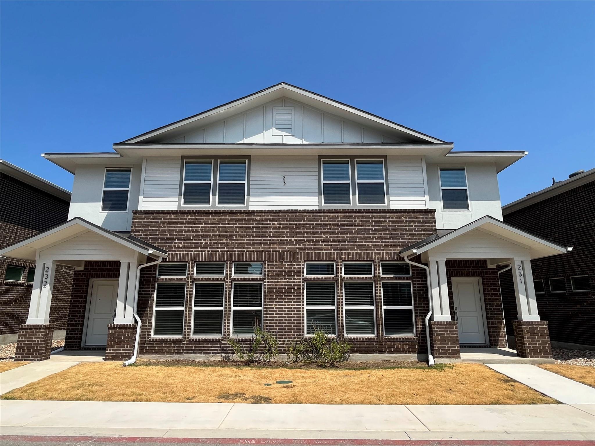 605 W South St # 231, Leander, TX 78641