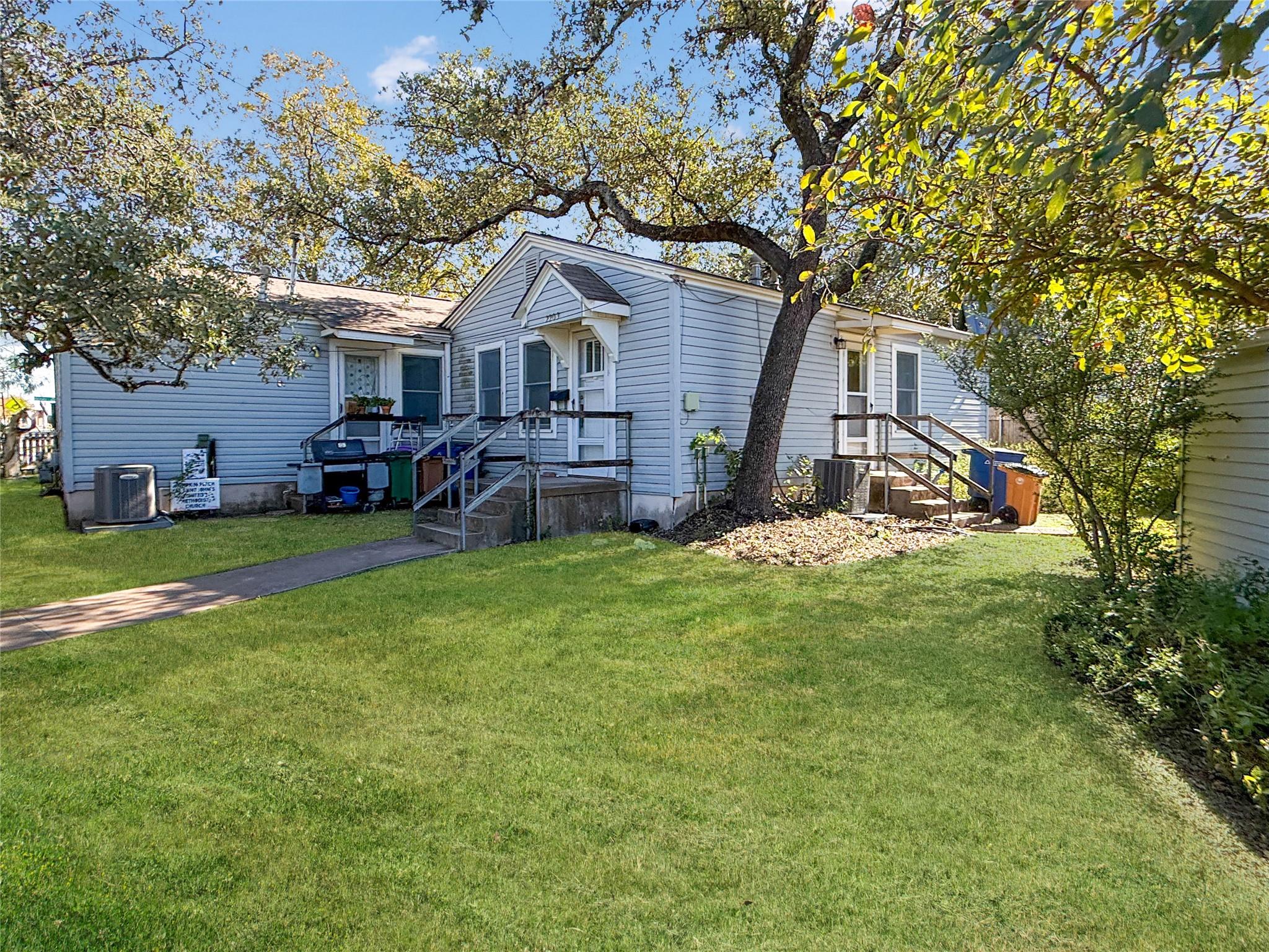 4812 Ramsey Ave # B, Austin, TX 78756