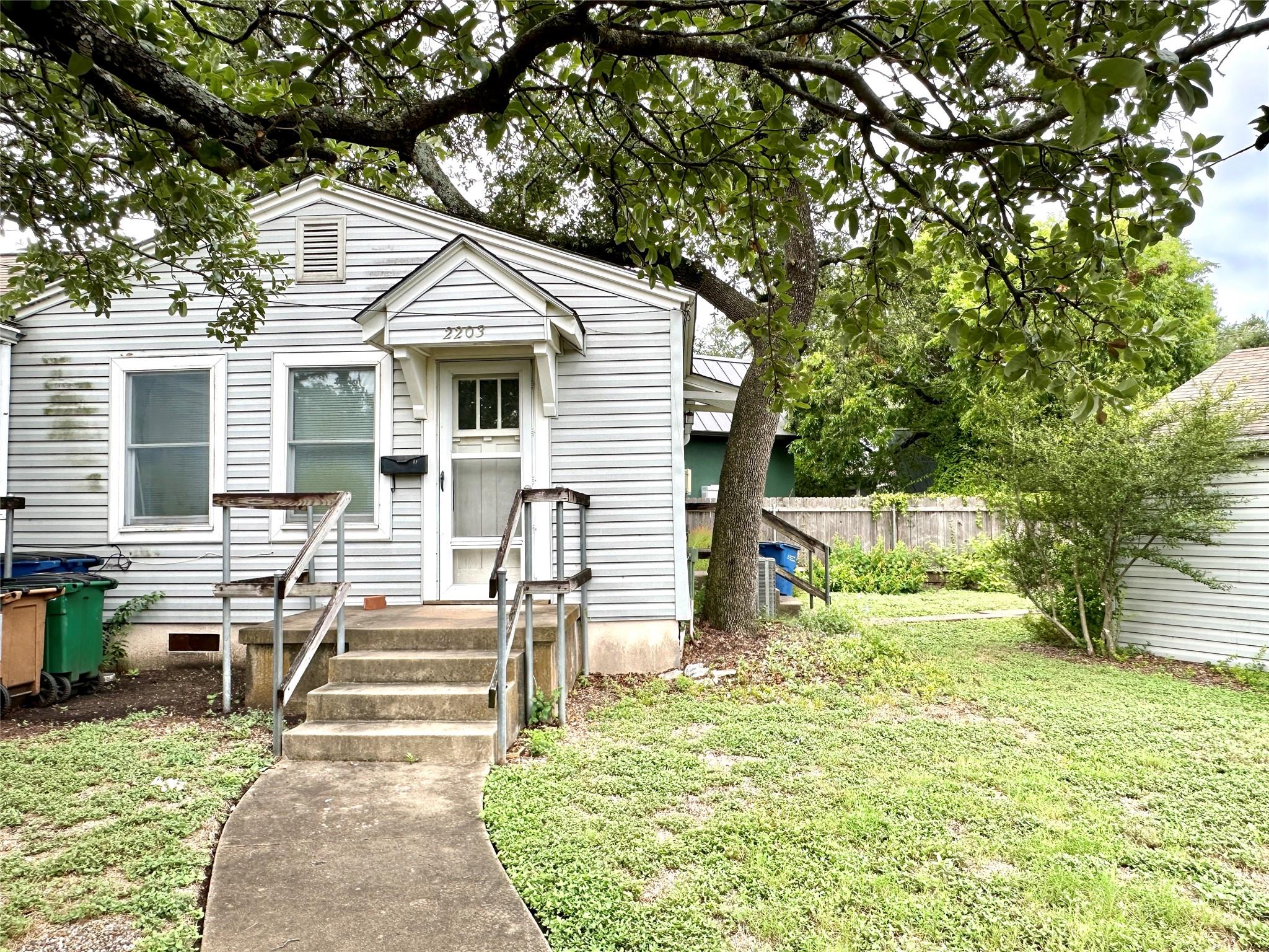 4812 Ramsey Ave # B, Austin, TX 78756