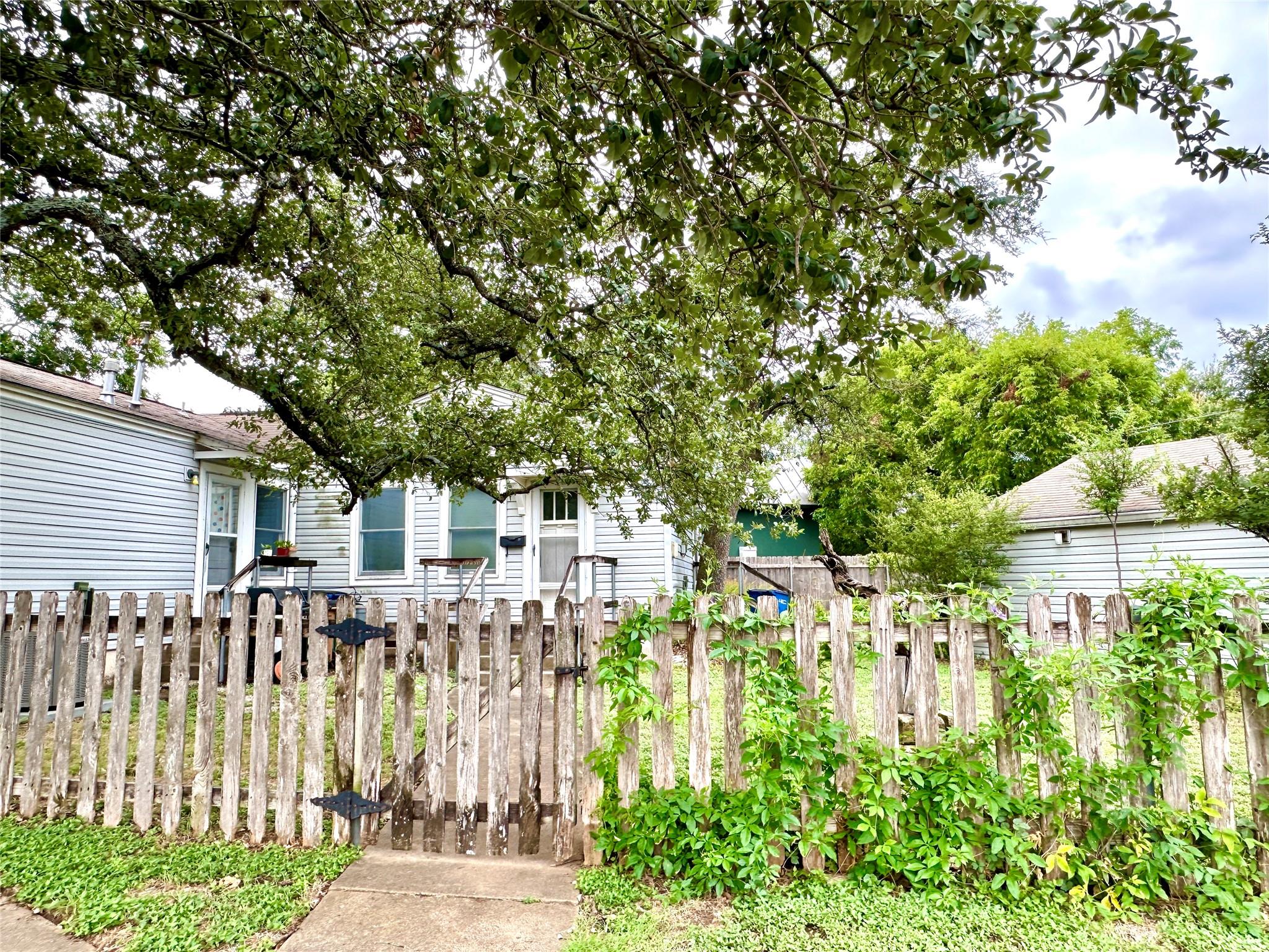 4812 Ramsey Ave # B, Austin, TX 78756