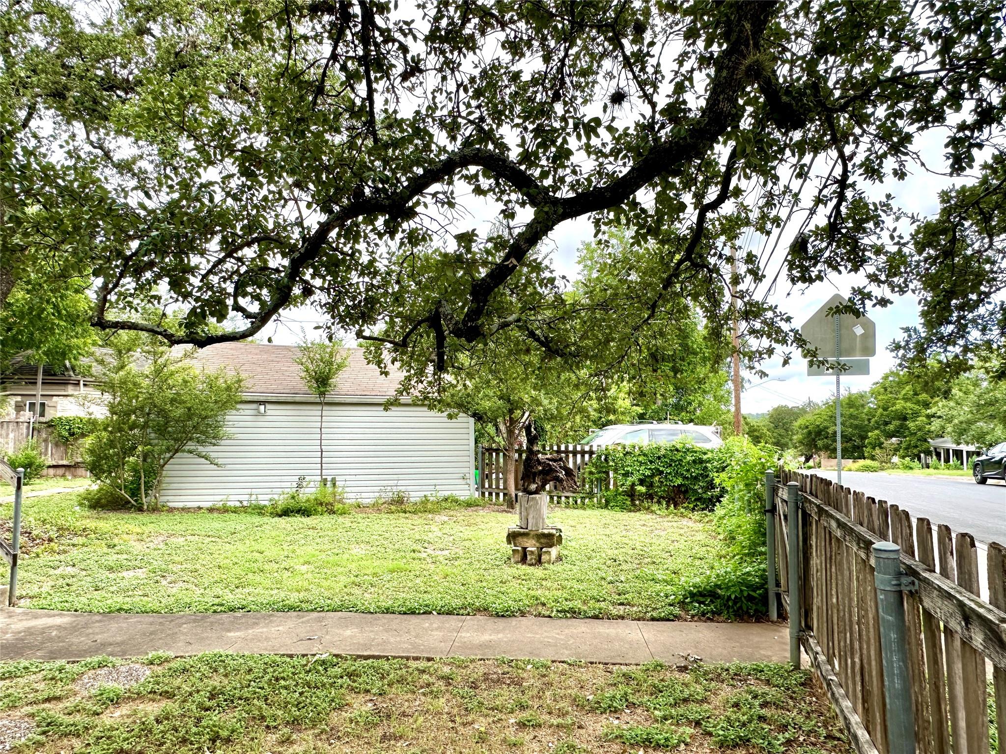 4812 Ramsey Ave # B, Austin, TX 78756