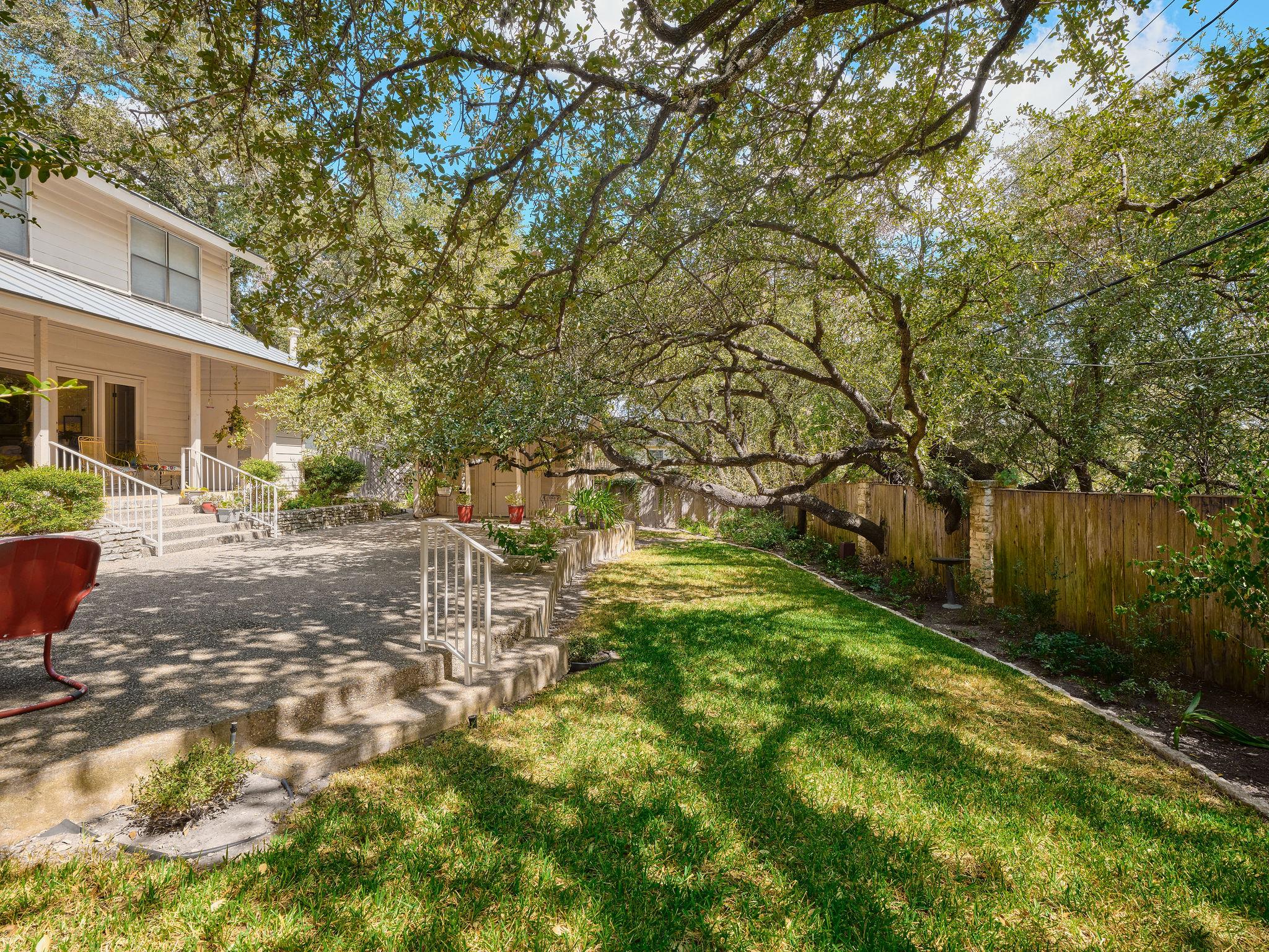 3403 Northwood Cir, Austin, TX 78703