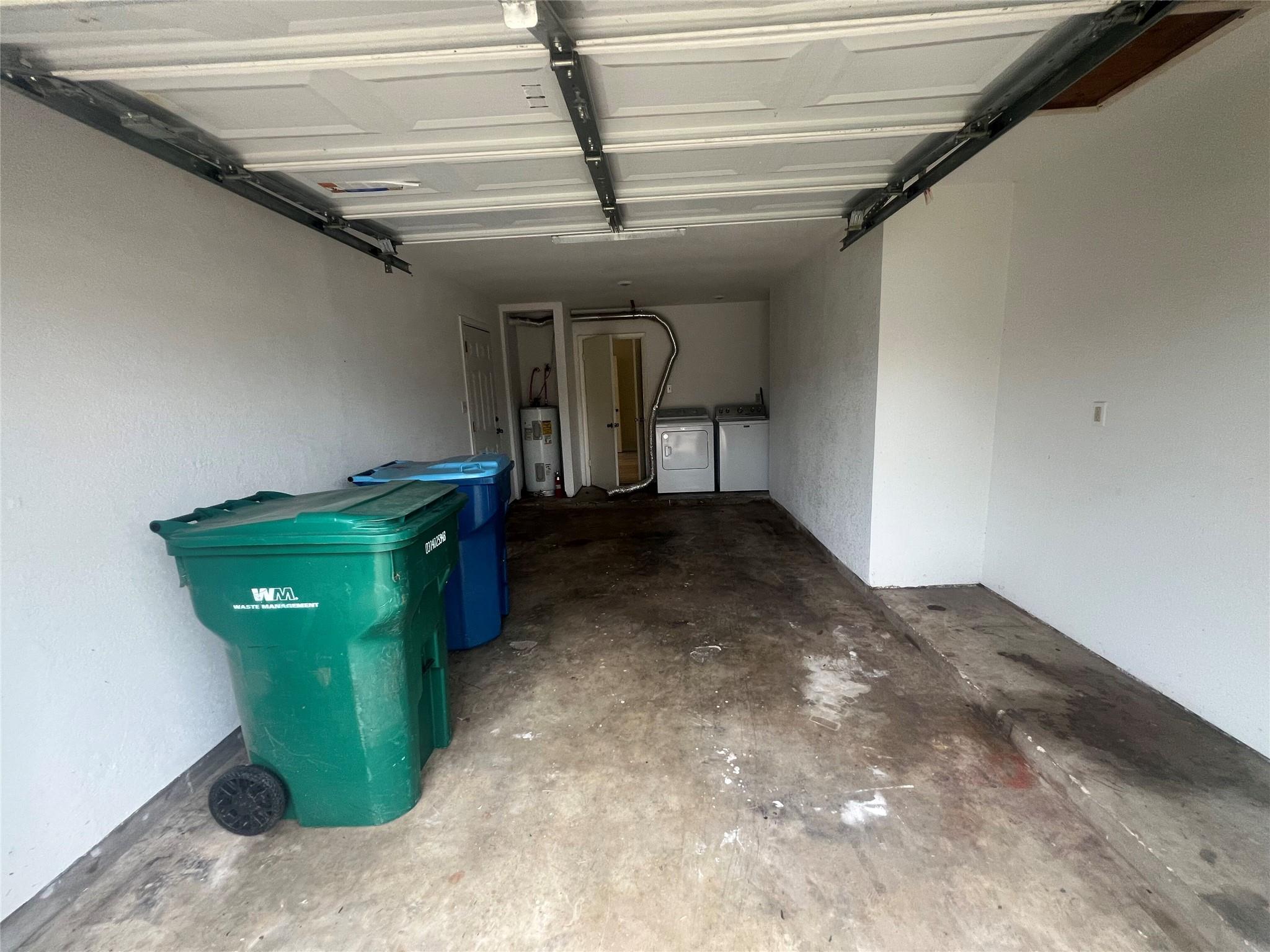 807 Lloyd Ln # A, Elgin, TX 78621