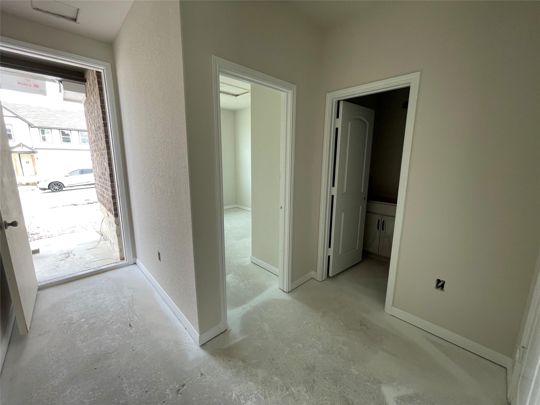 605 Palo Brea Loop, Hutto, TX 78634