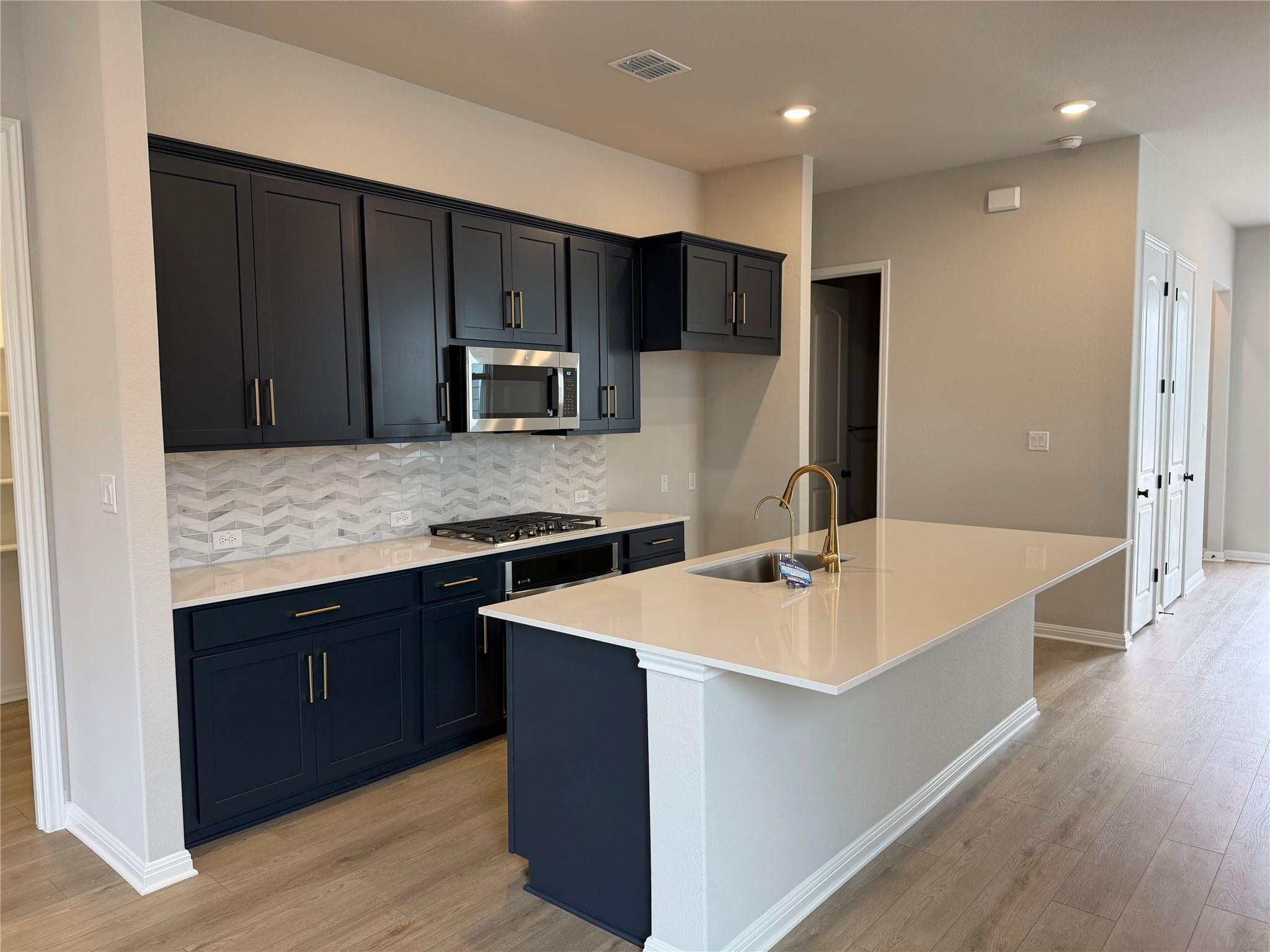 267 Ranier Way, Dripping Springs, TX 78620