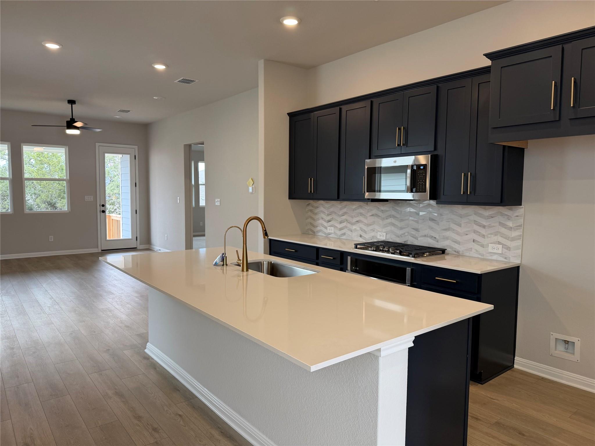 267 Ranier Way, Dripping Springs, TX 78620