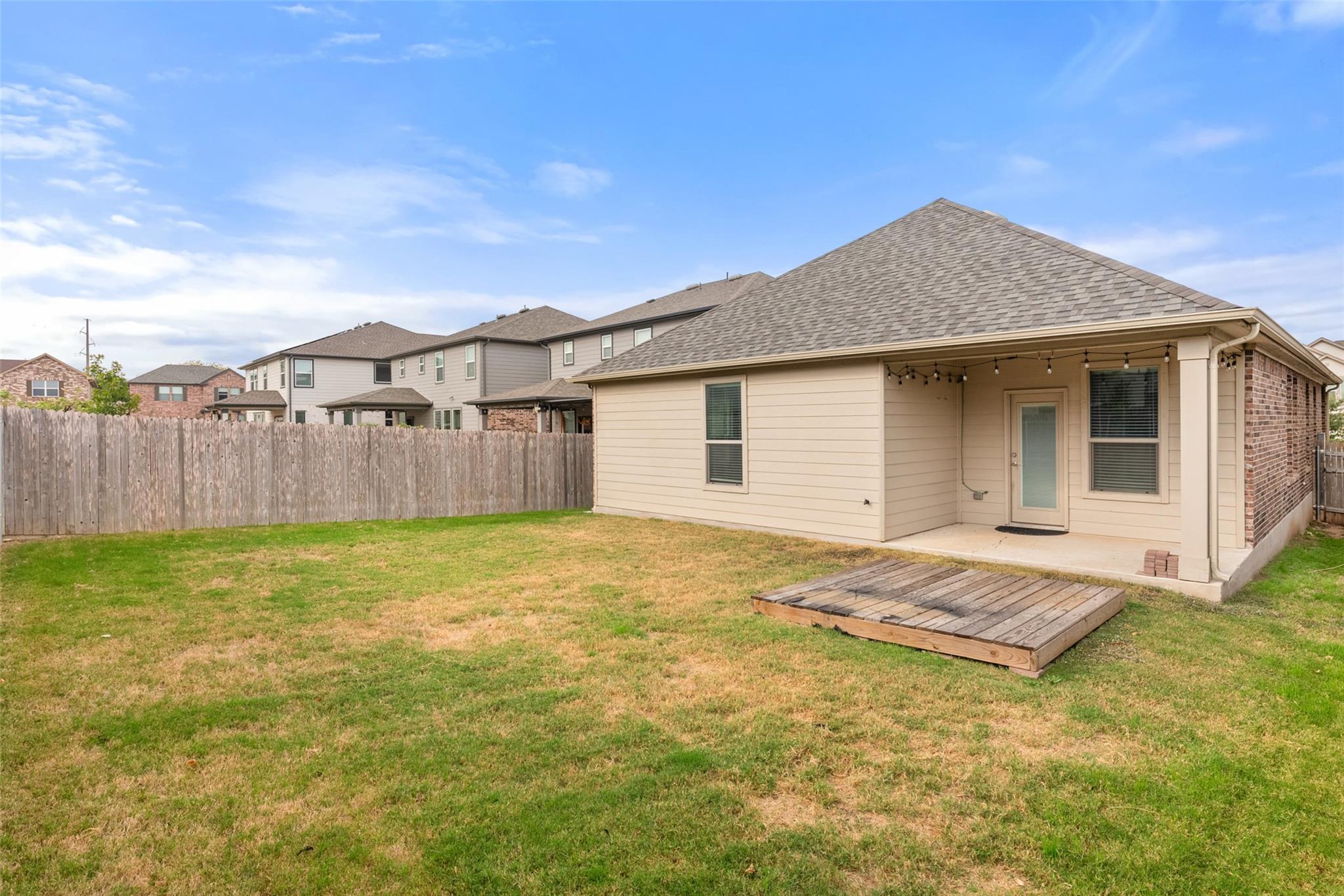 112 Kulmbacher Dr, Austin, TX 78728